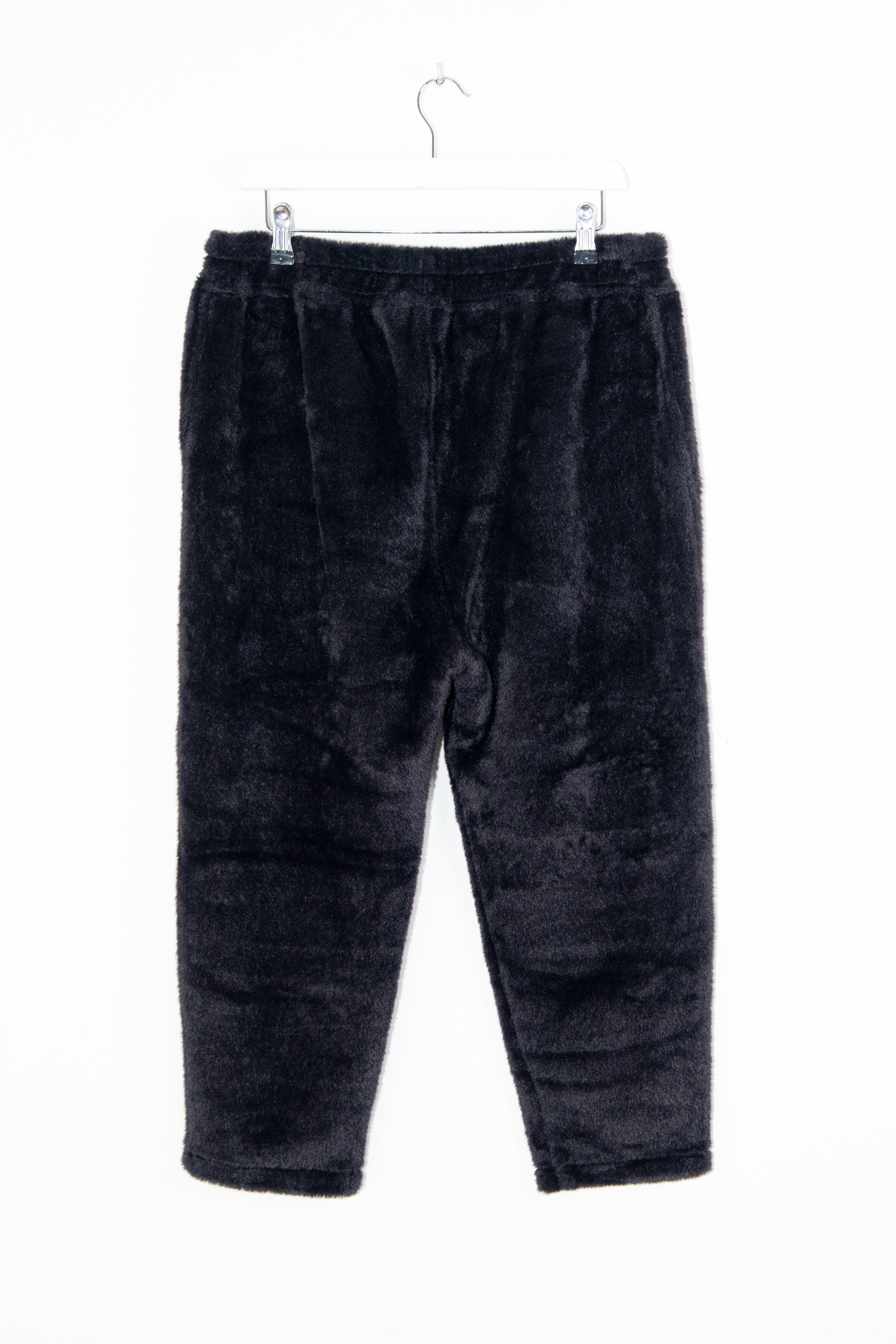 AM Couture Herren Hose aus Webpelz in Schwarz