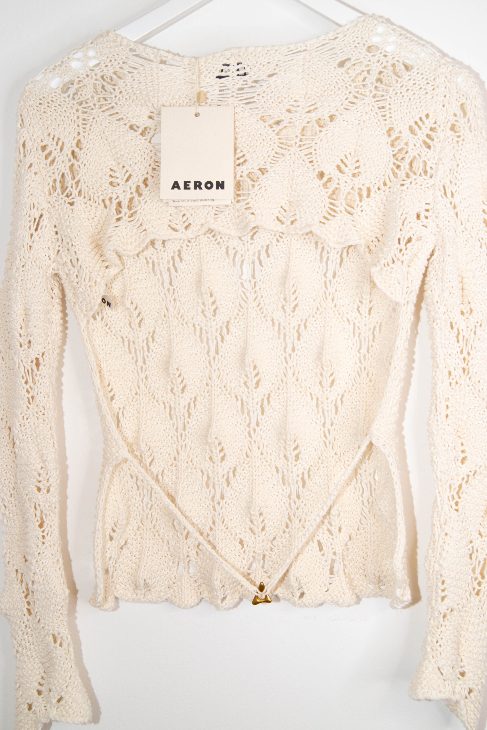 Aeron "Avenue" rückenfreies Häkel-Oberteil in Creme