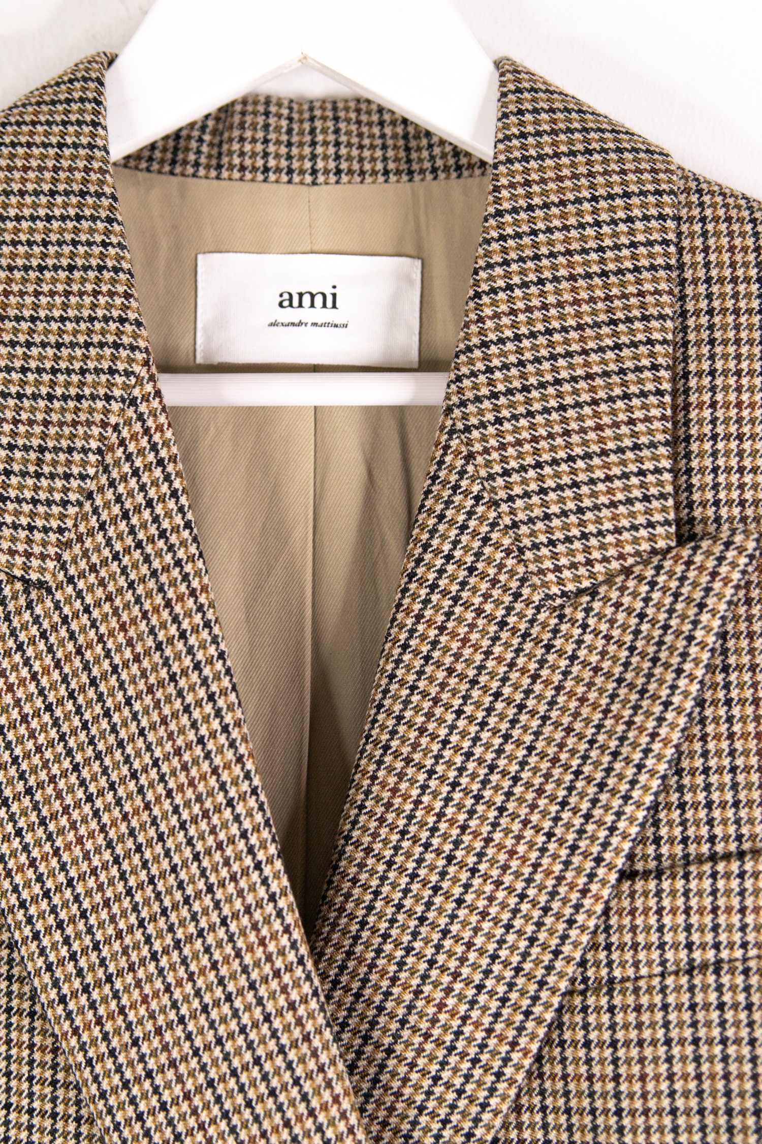 Ami Paris Oversized Blazer mit Hahnentrittmuster in Beige