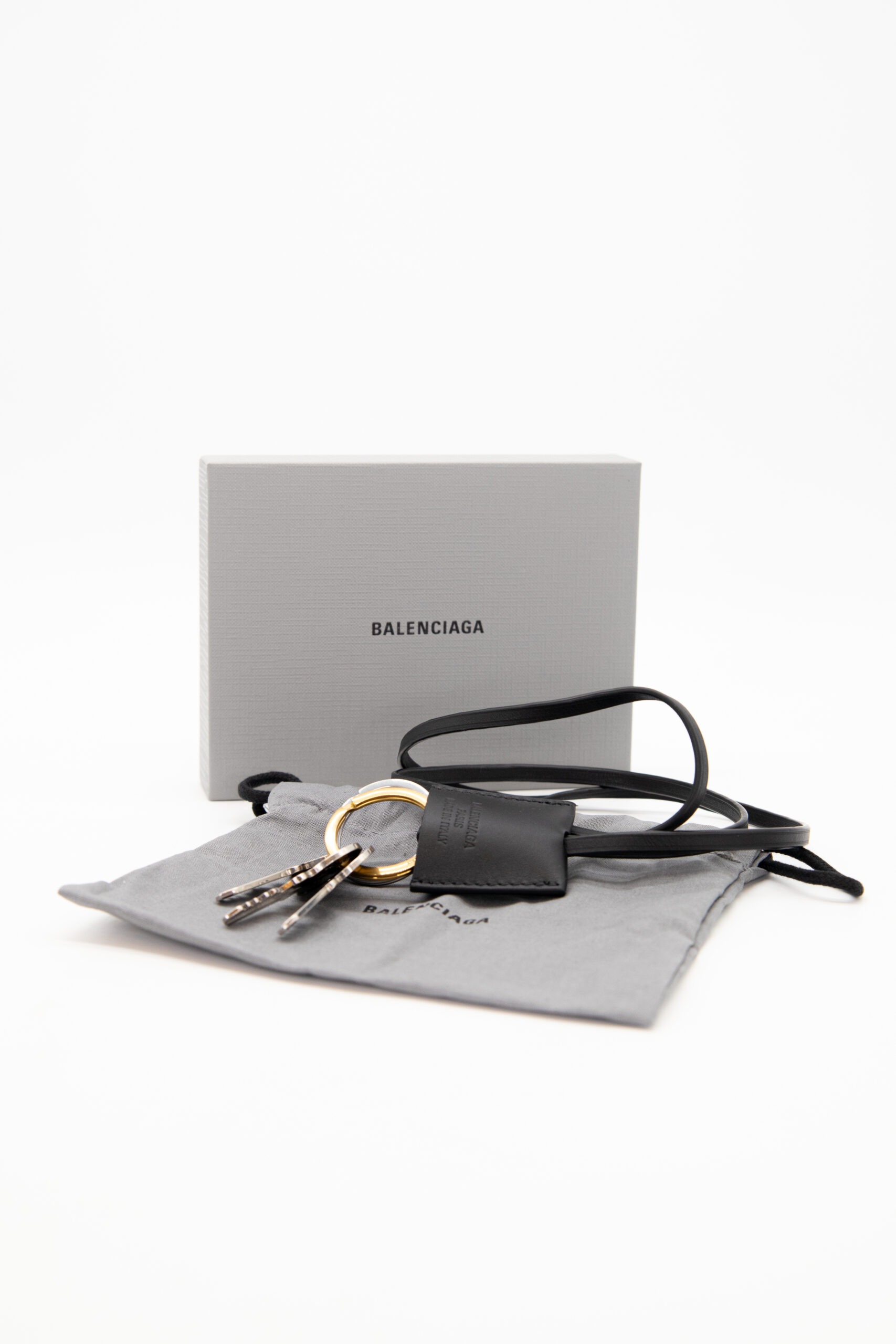 Balenciaga "Le City" Anhänger in Schwarz, Silber und Antikgold