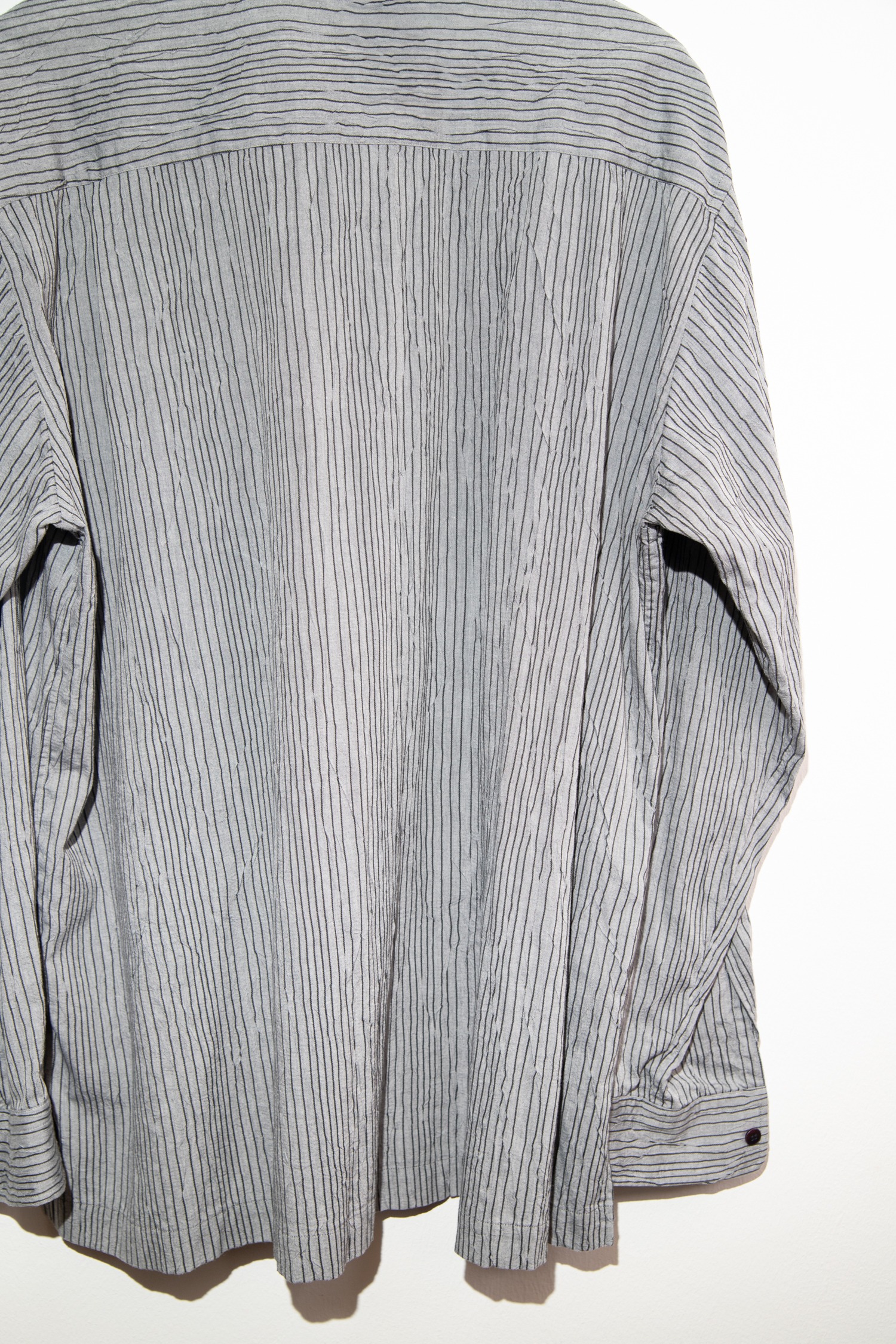 Issey Miyake Hemd gestreift in Grau