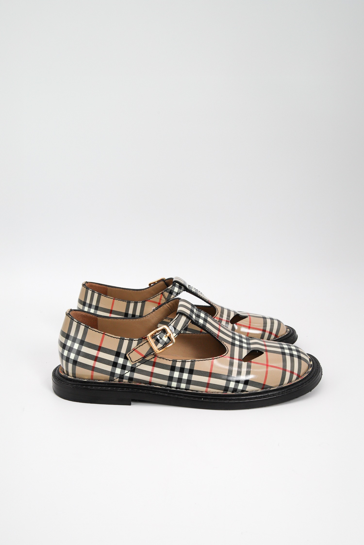 Burberry Schuhe mit T-Bar-Overstitch