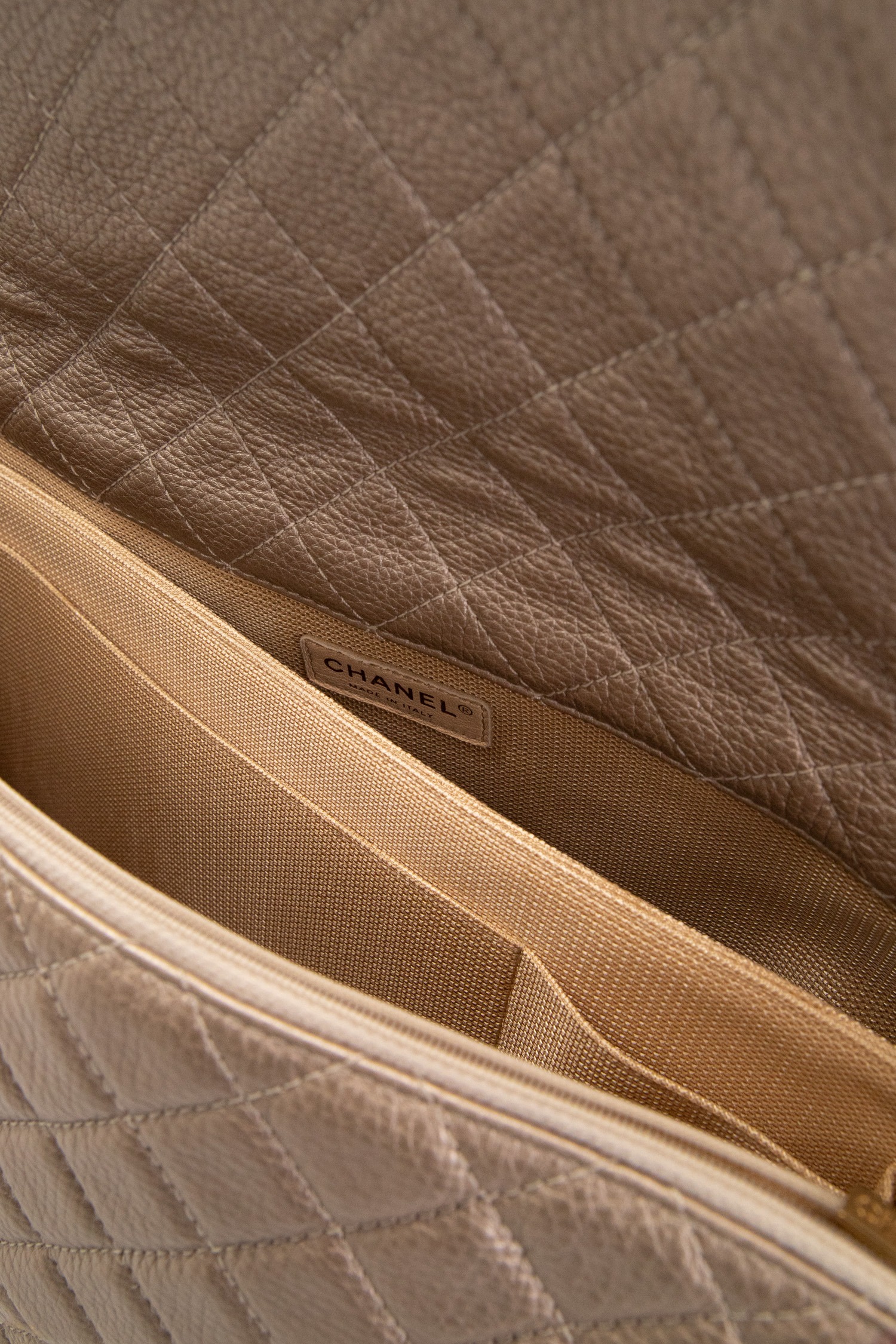 Chanel "XXL Classic Flap Airlines"