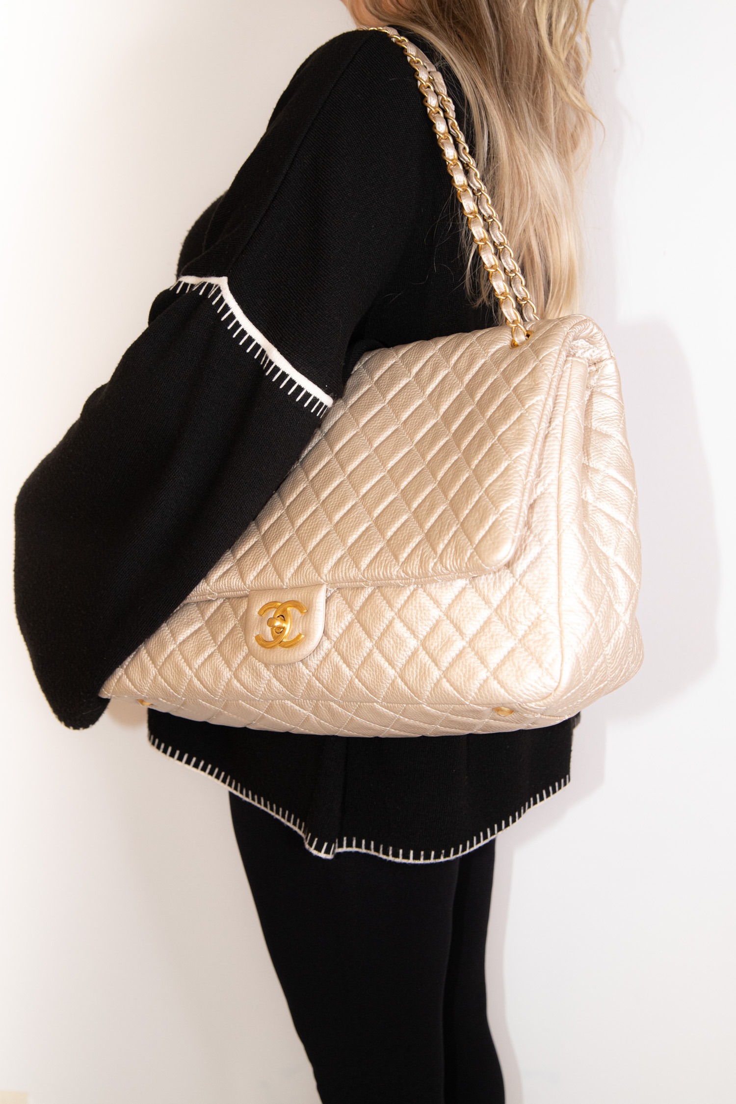 Chanel "XXL Classic Flap Airlines"