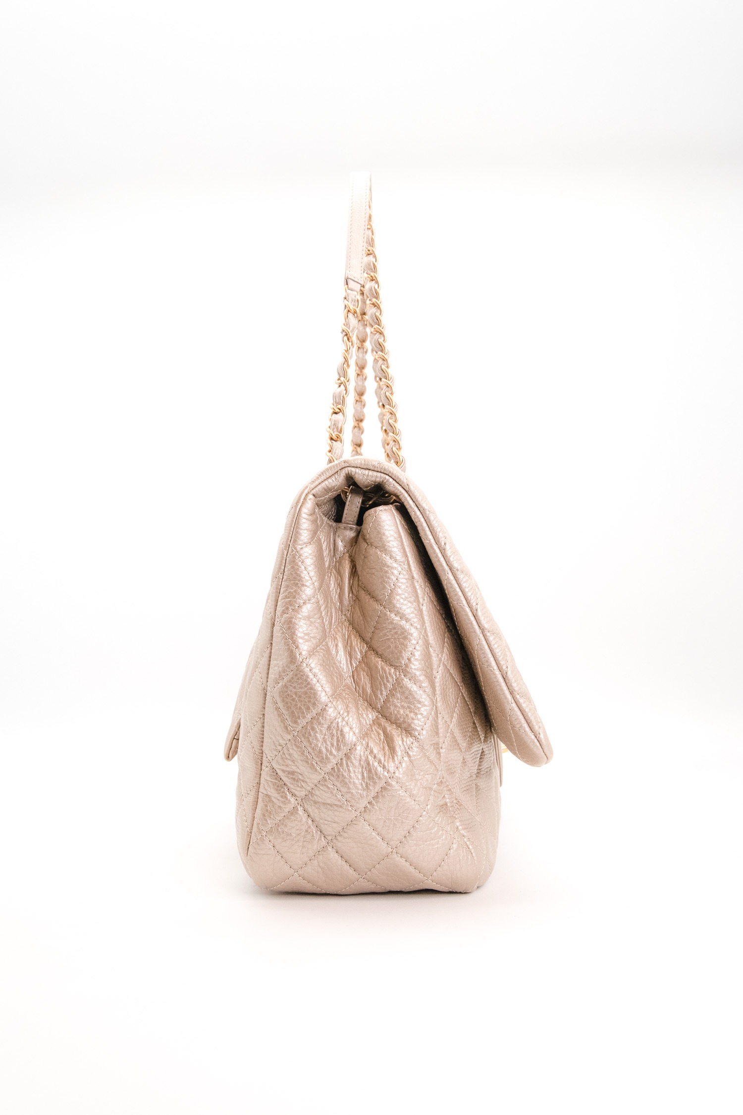 Chanel "XXL Classic Flap Airlines"