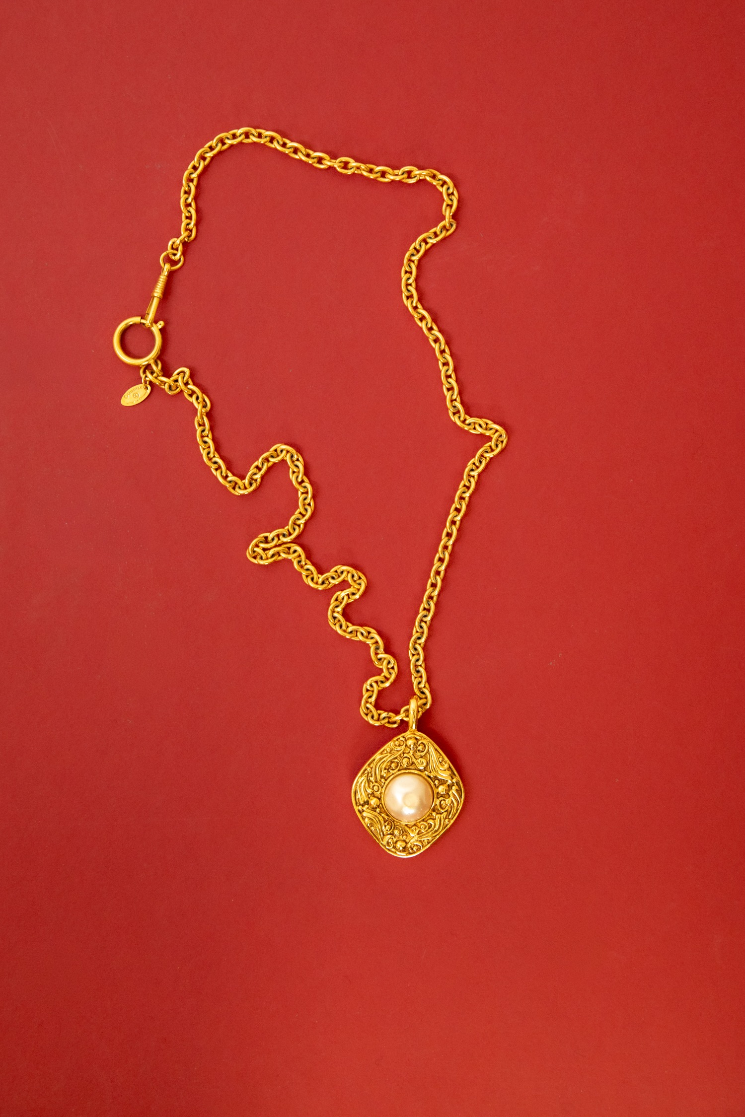 Chanel Vintage Halskette in Gold und Ecru