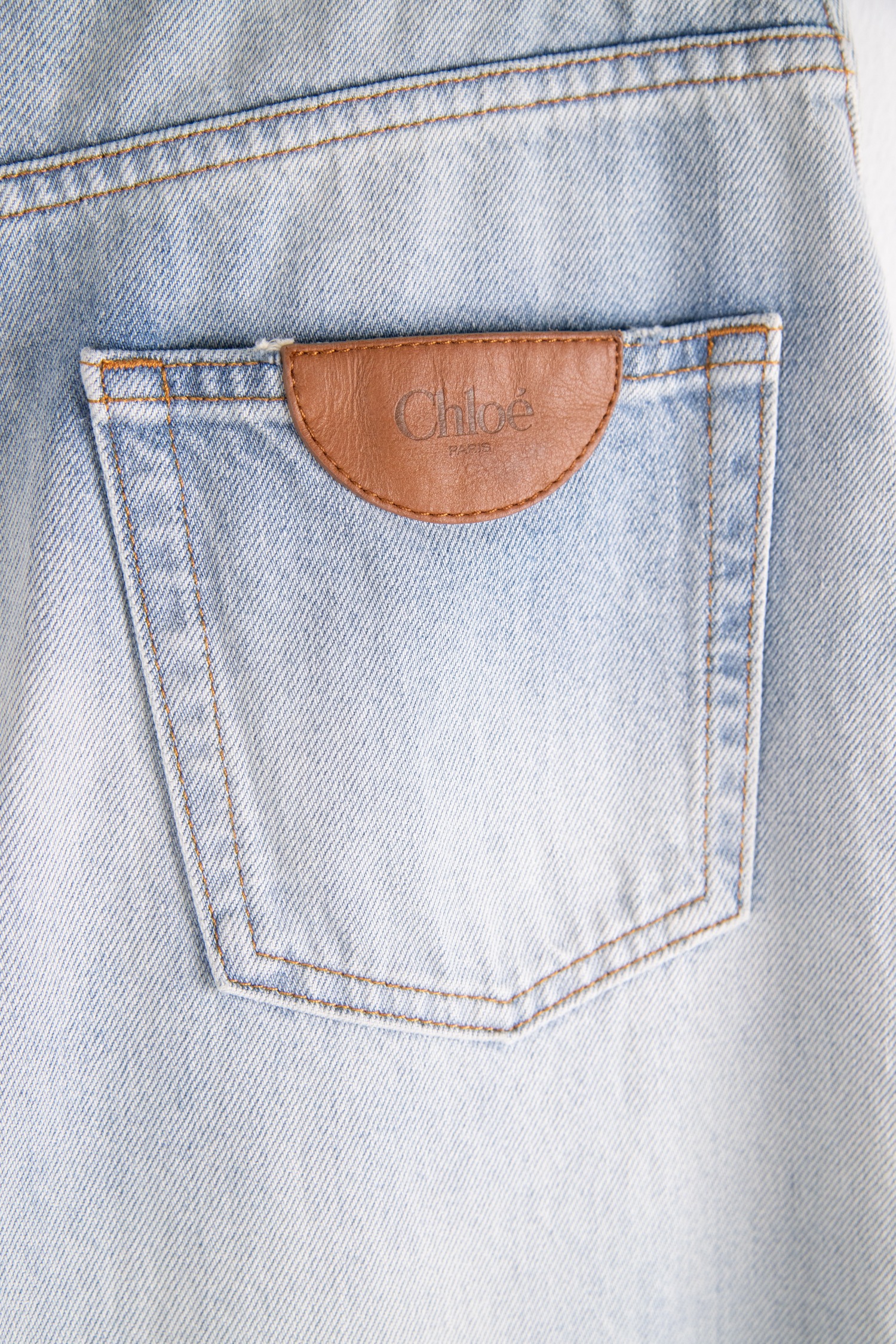 Chloe Jeans mit weitem Bein in Hellblau