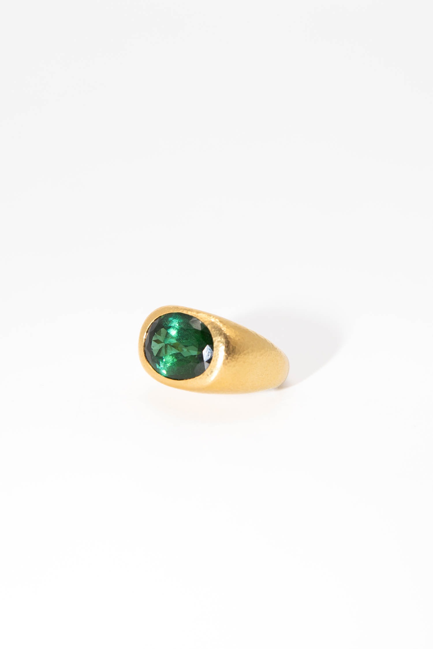 Colleen B. Rosenblat Turmalin Ring in Dunkelgrün und Gold