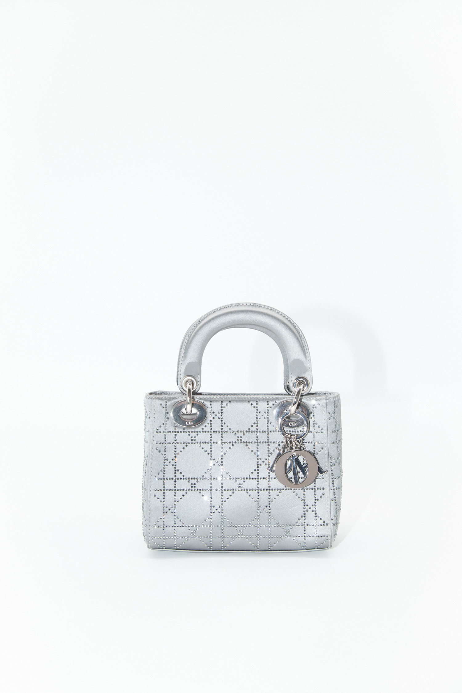 Dior „Mini Satin Cannage Lady Dior“ Handtasche mit Strass in Grau