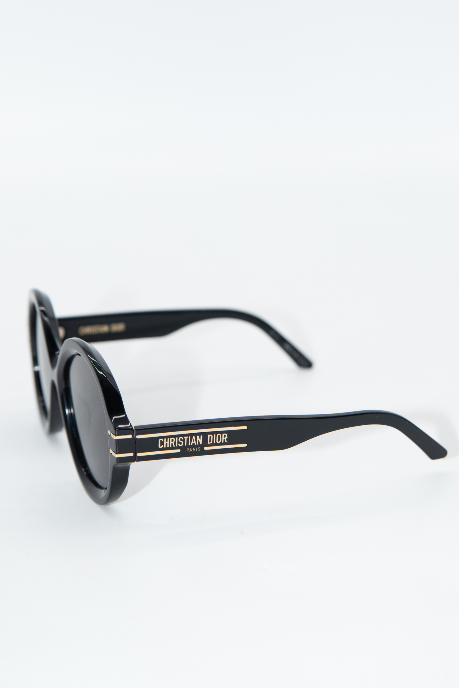Dior "Signature R10 Round" Sonnenbrille rund in Schwarz