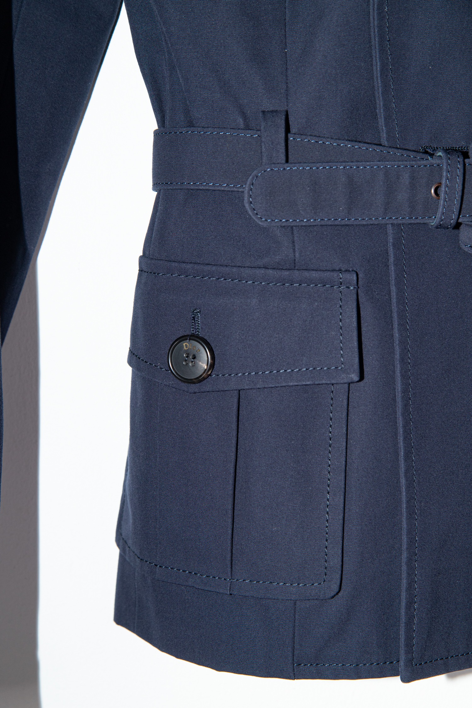 Christian Dior Safarijacke mit Gürtel aus Baumwolle in Dunkelblau