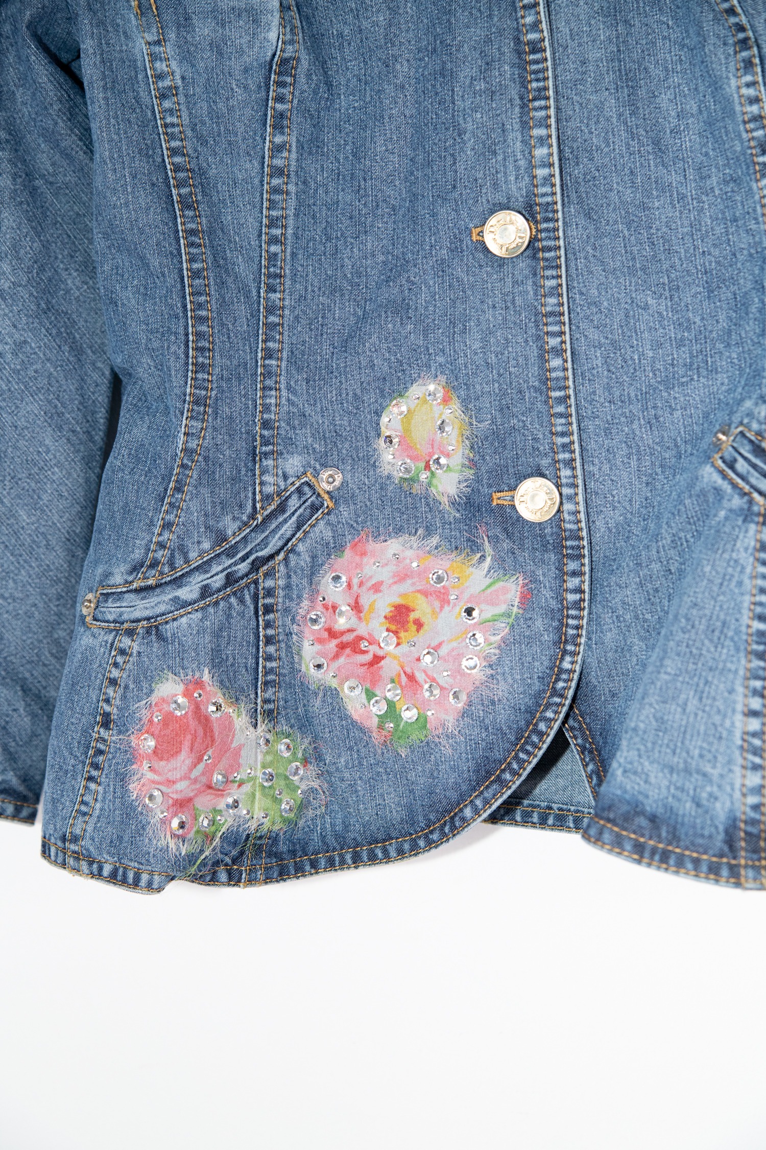 Dior Vintage Jeansjacke mit Applikation in Blau und Rosa