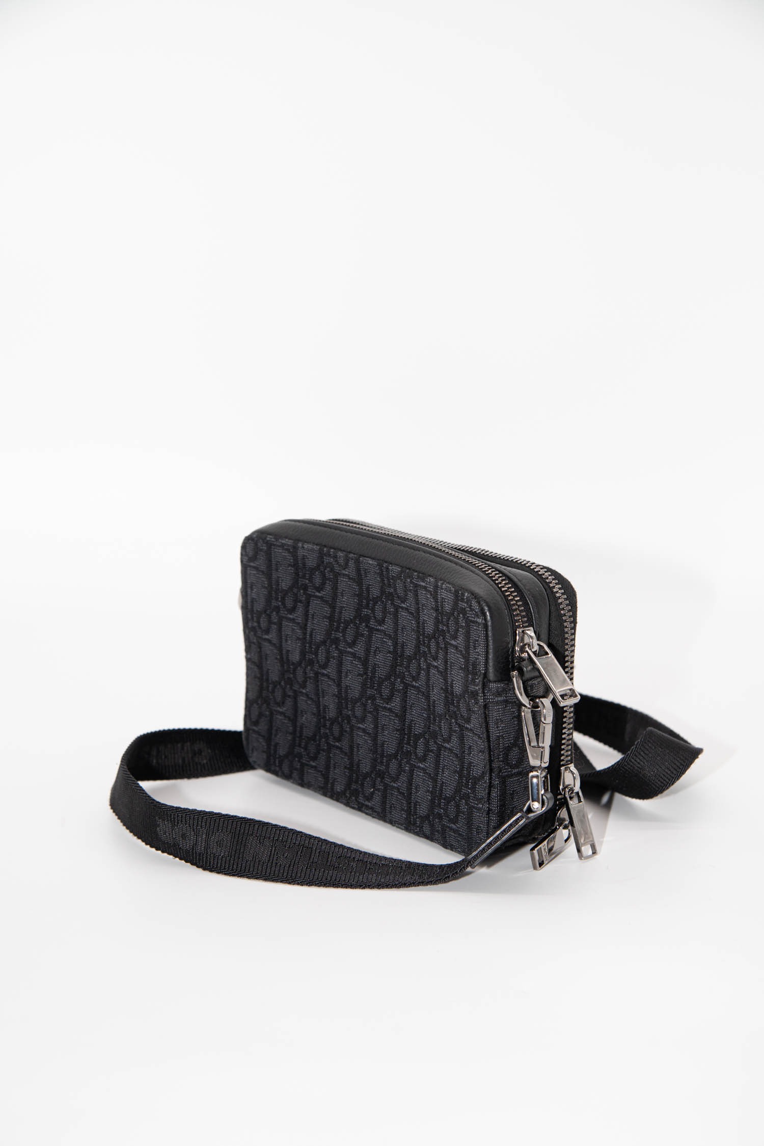 Christian Dior "Oblique Jacquard" Umhängetasche in Schwarz