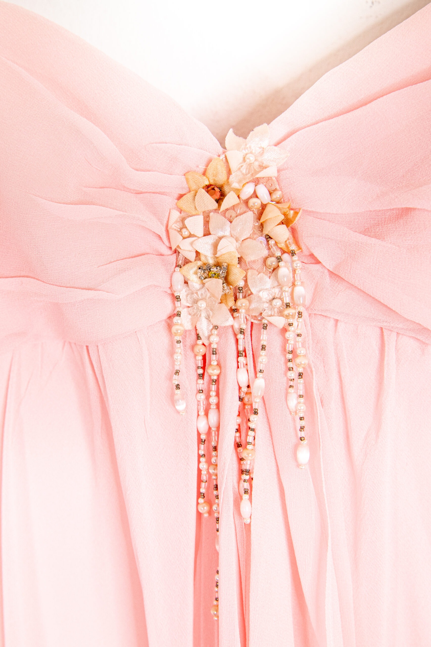 Escada Minikleid aus Chiffon in Rosa