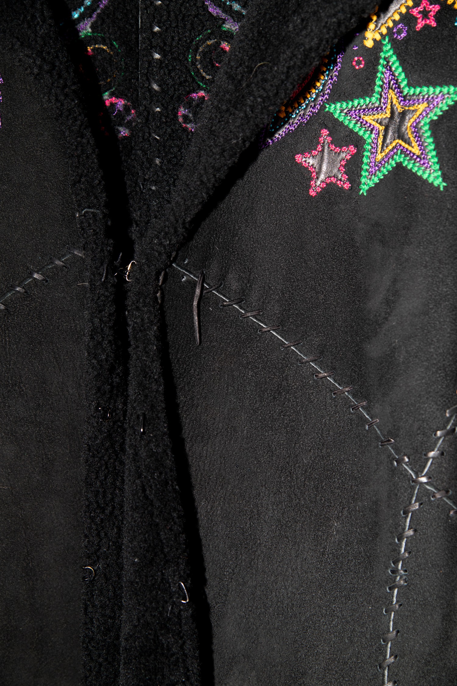 Vintage Gianni Versace Lederjacke mit Stickerei in Schwarz