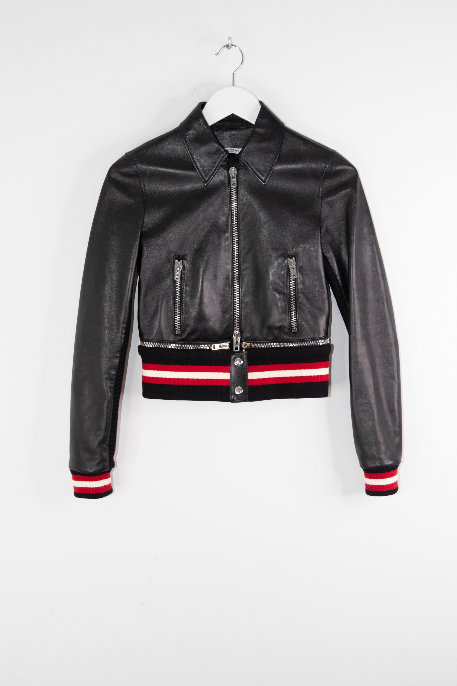 Givenchy Lederjacke in Schwarz, Rot und Weiß