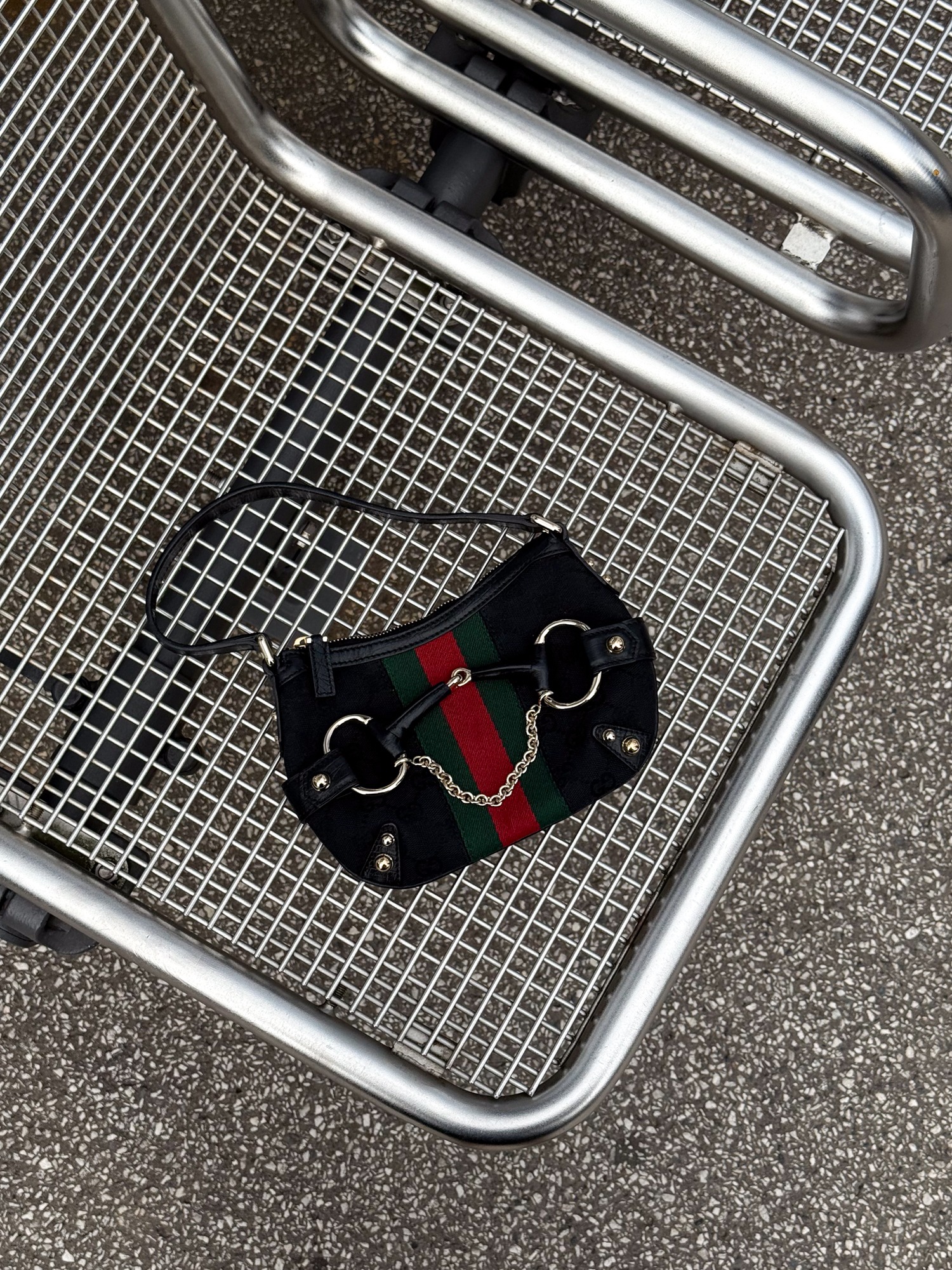Vintage Gucci "Guccissima Horsebit" Handtasche in Schwarz