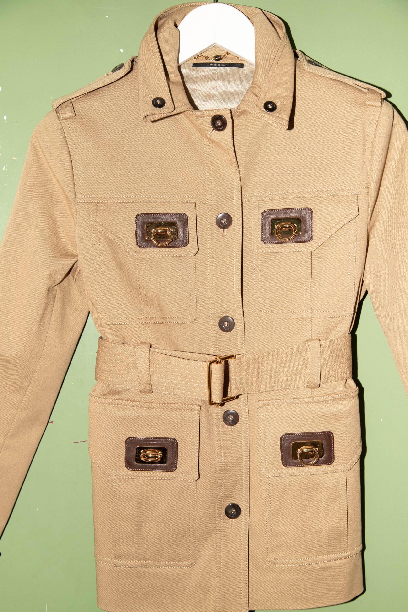 Gucci Jacke mit Gürtel in Beige