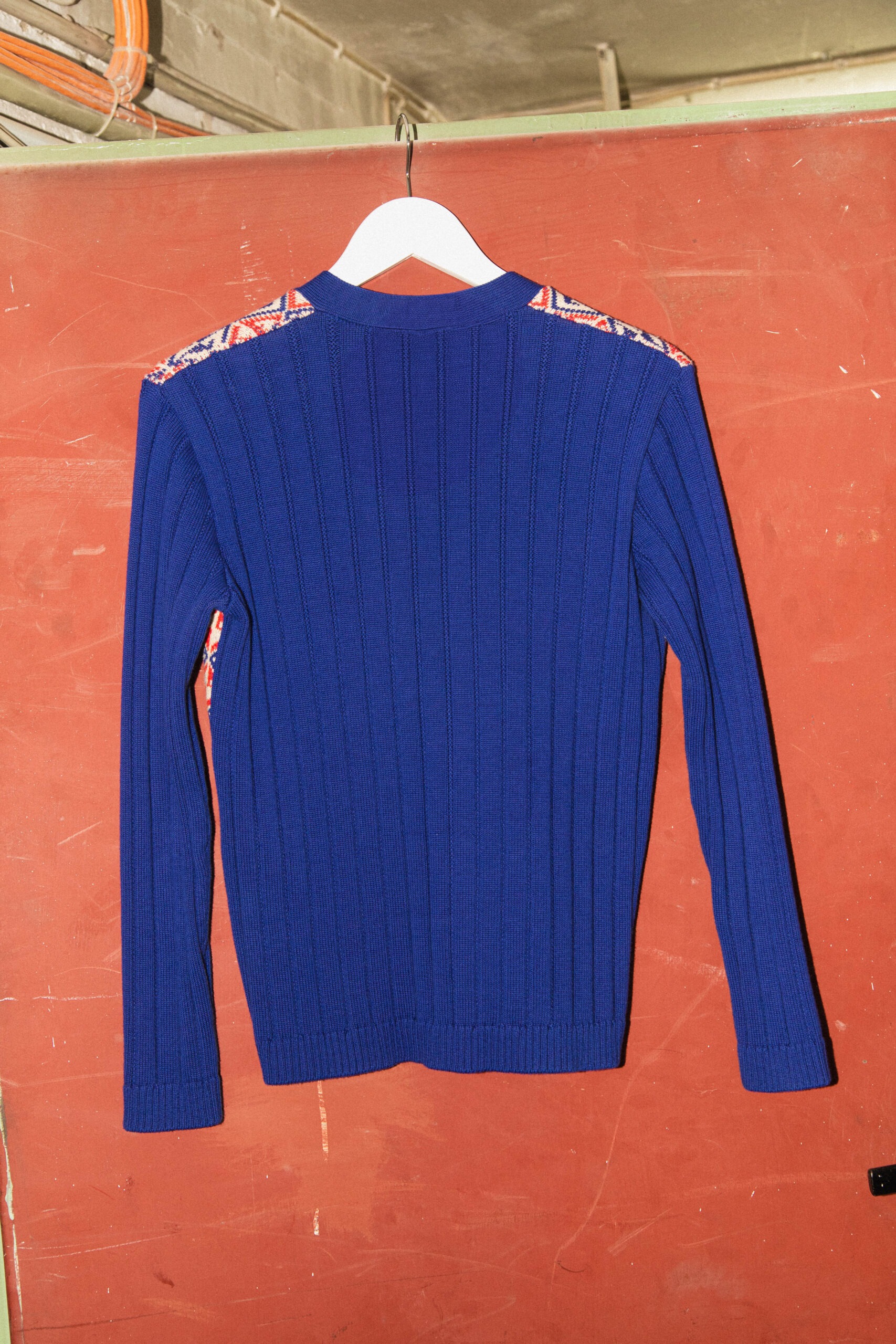 Gucci Strickjacke in Blau und Rot