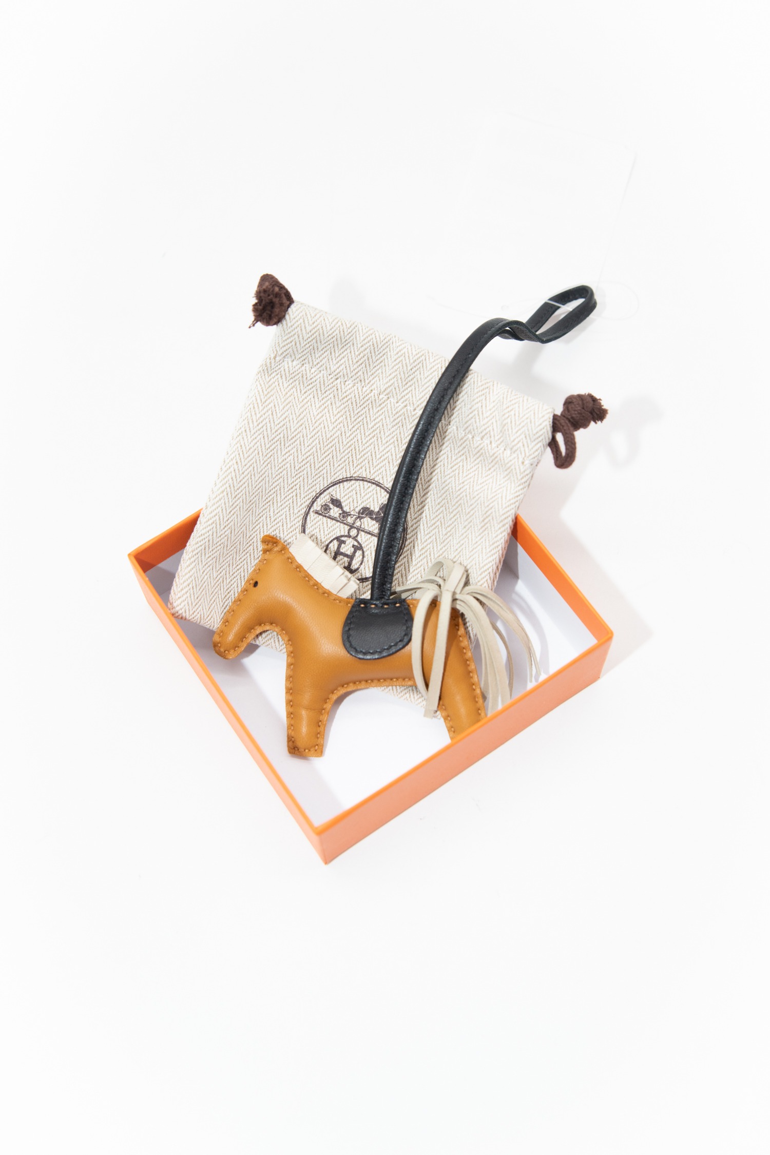 Hermès "Rodeo" Pferde Taschenanhänger in Cognac