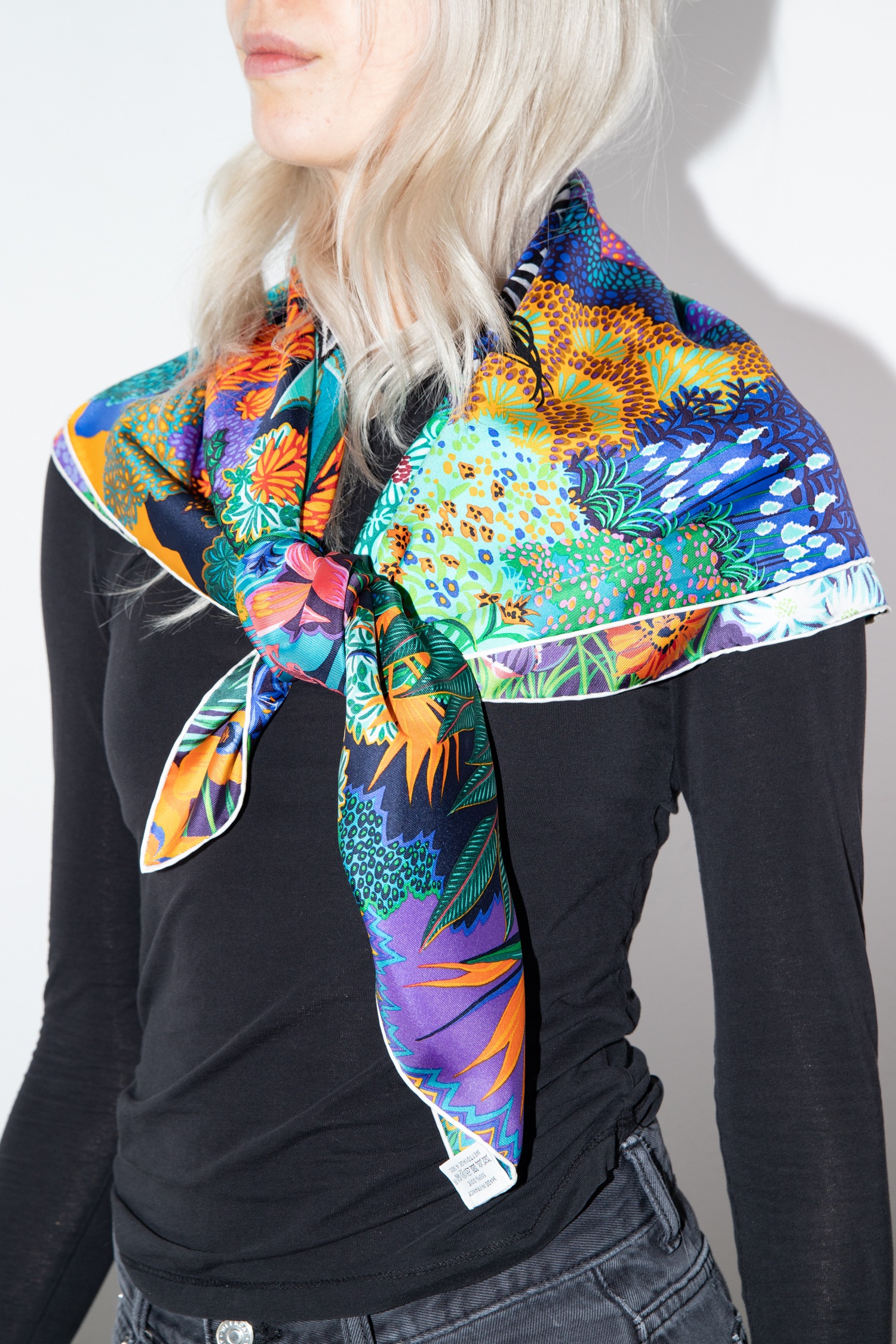 Hermès x Alice Shirley "Mountain Zebra" Seidentuch