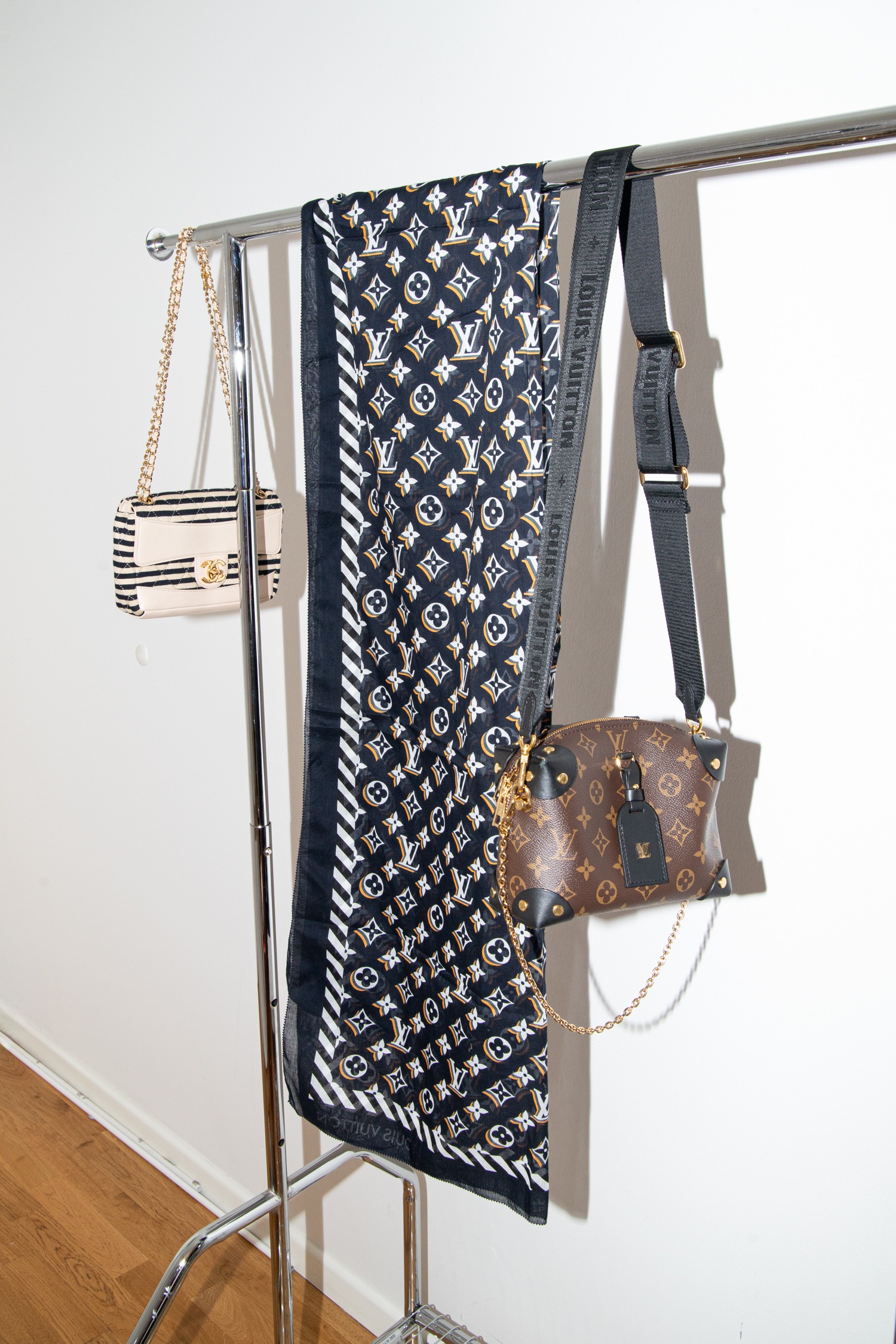 Louis Vuitton "Stephen Sprouse Leopard" Tuch in Camelfarben