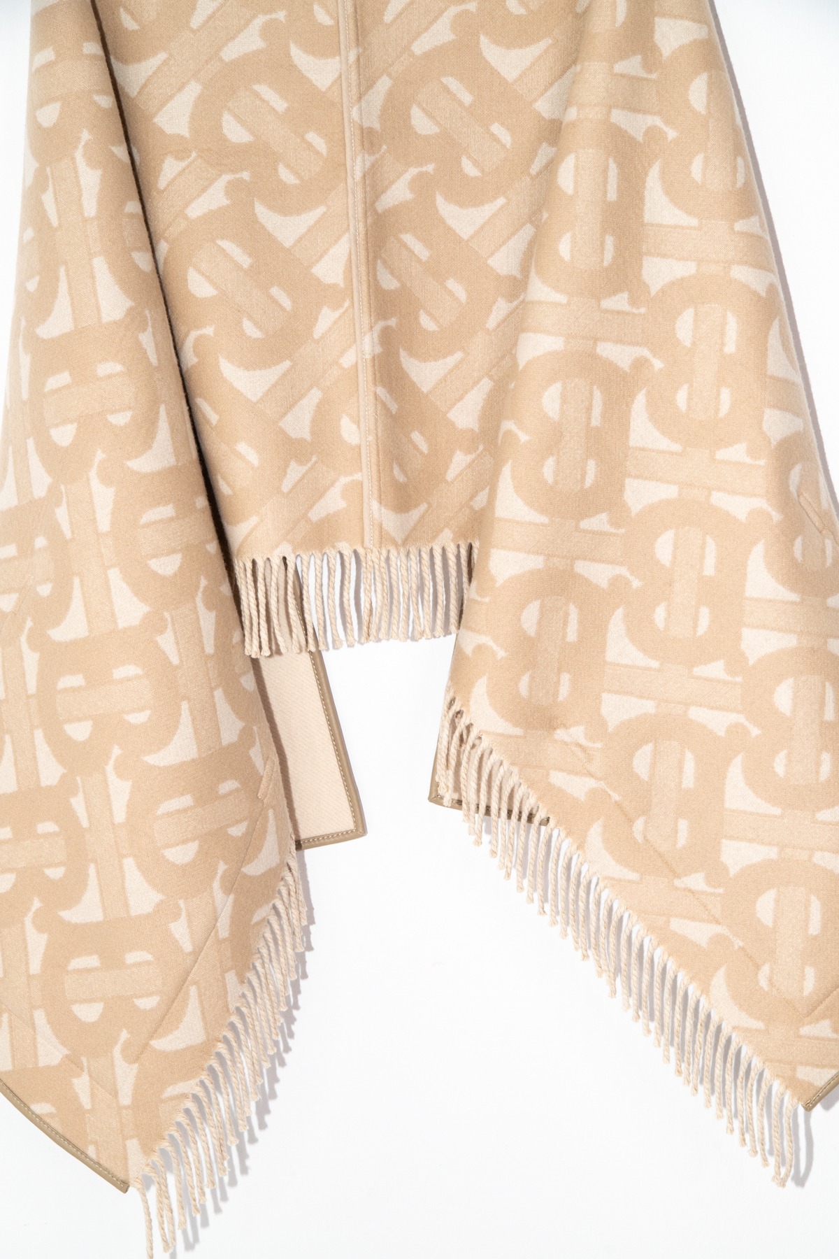 Burberry Wendecape in Beige