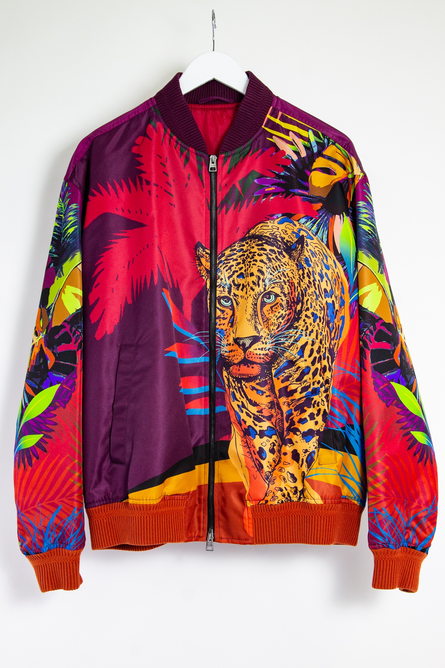 Etro BombeEtro Bomberjacke mit Print in lila rjacke mit Print in rot