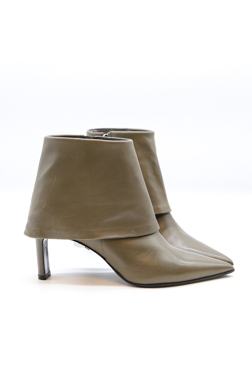 Dorothee Schumacher Stiefelette mit Absatz in Khaki