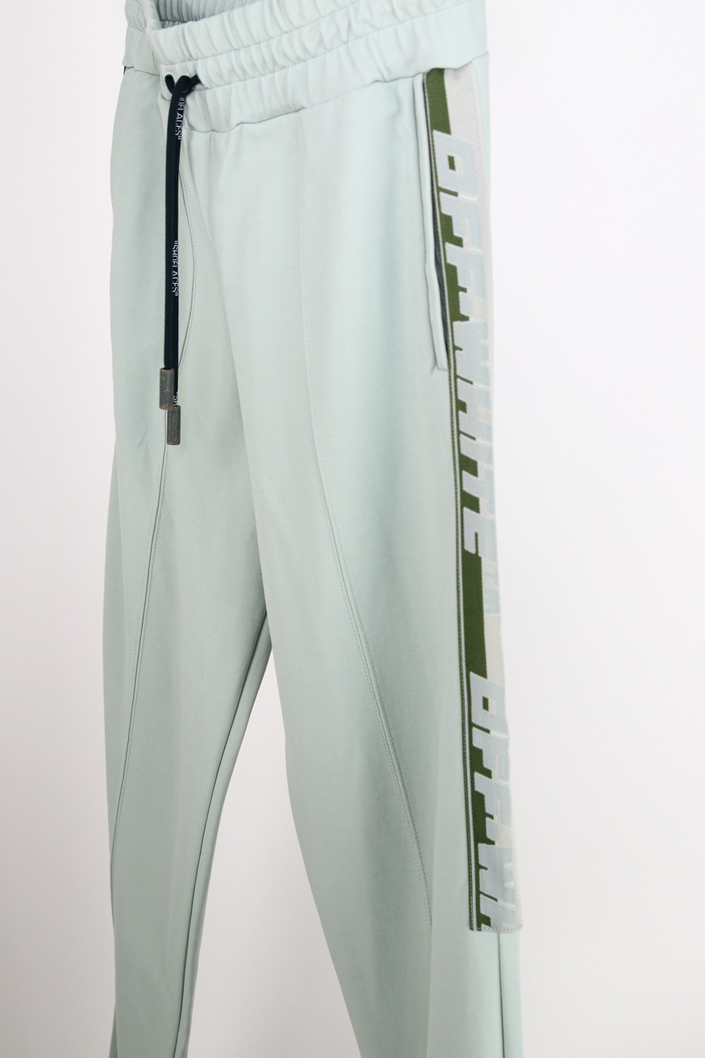 Off-White Jogginghose in Mint