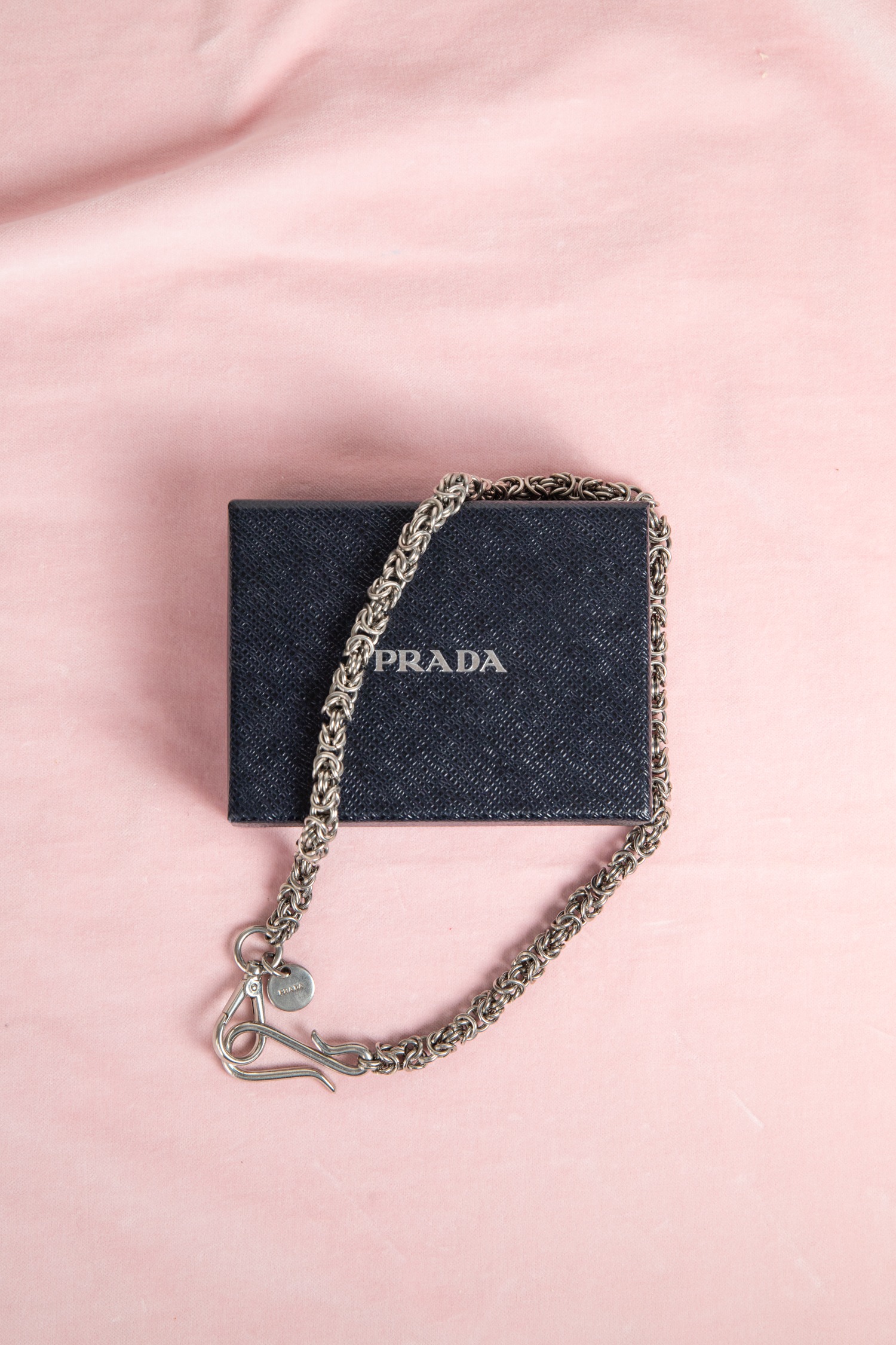 Prada Kette mit Karabiner in Silber