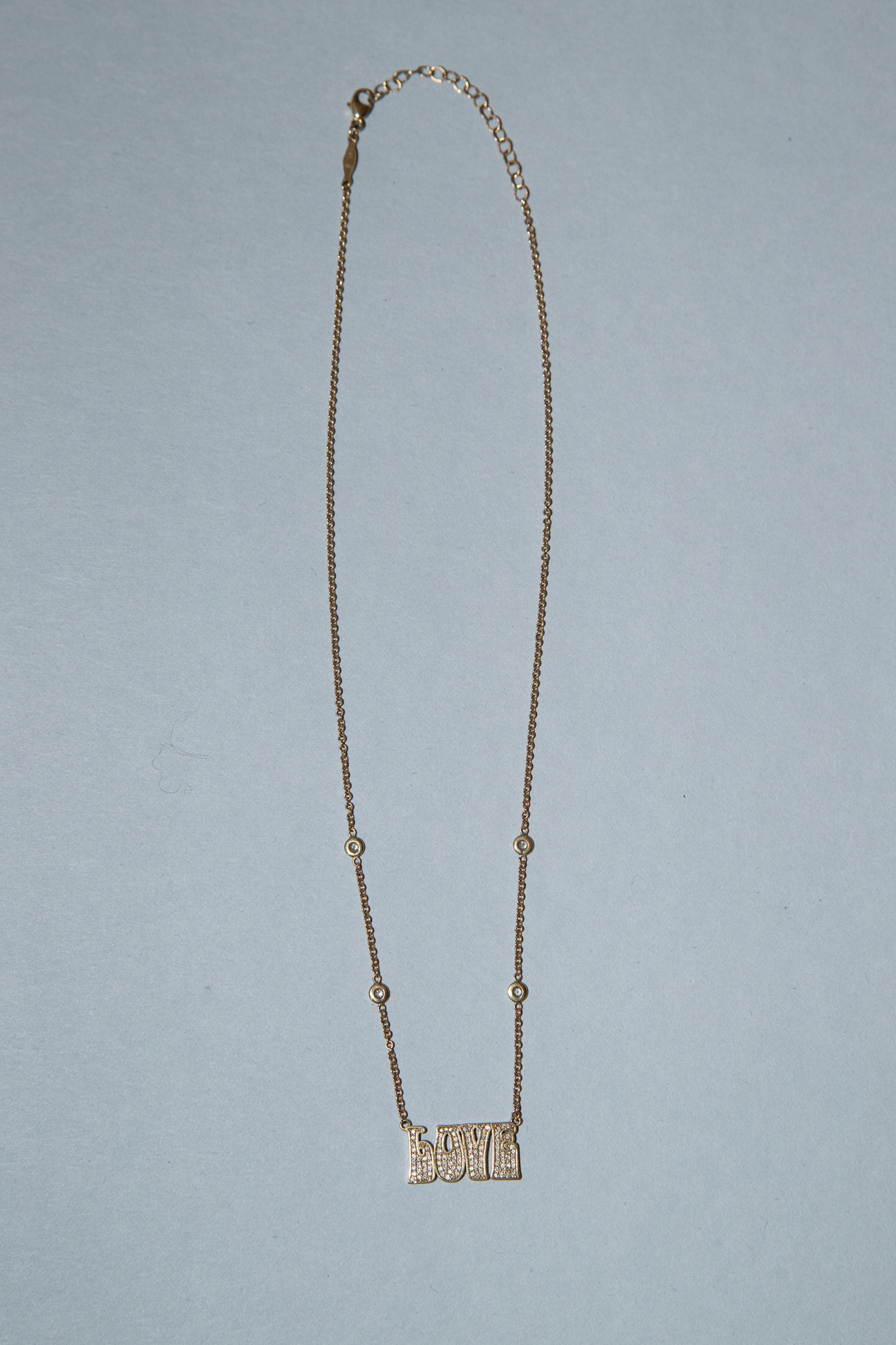 Jacquie Aiche "Love" Halskette in Gold