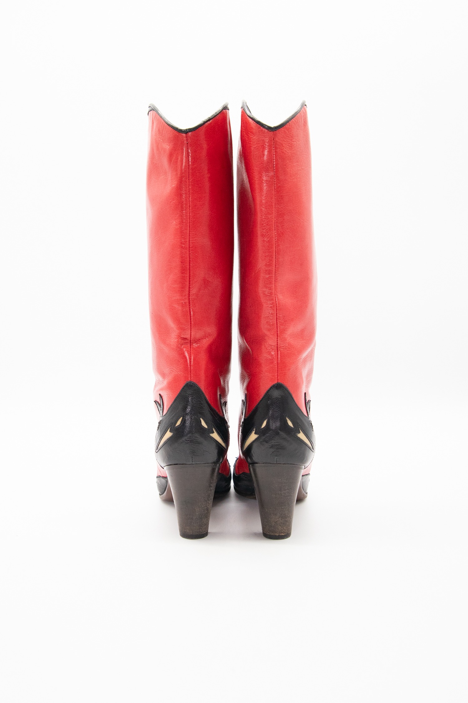 L'Autre Chose Boyboy-Boots in Rot und Schwarz