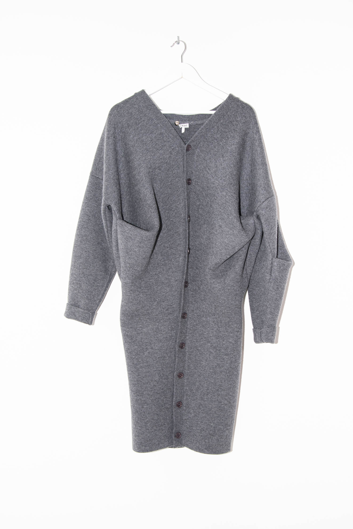 Loewe Maxi-Strickjacke mit Knopfreihe in Dunkelgraux