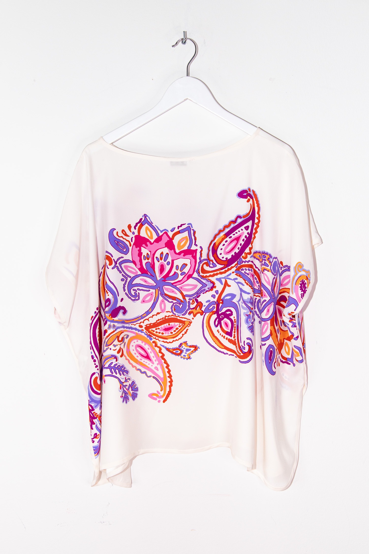 Loro Piano Seidenbluse mit Paisleymuster in Weiß