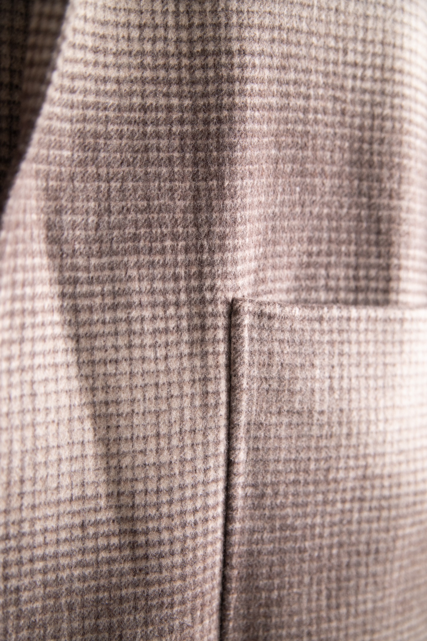 Manzoni 24 Mantel mit Karomuster in Beige und Braun