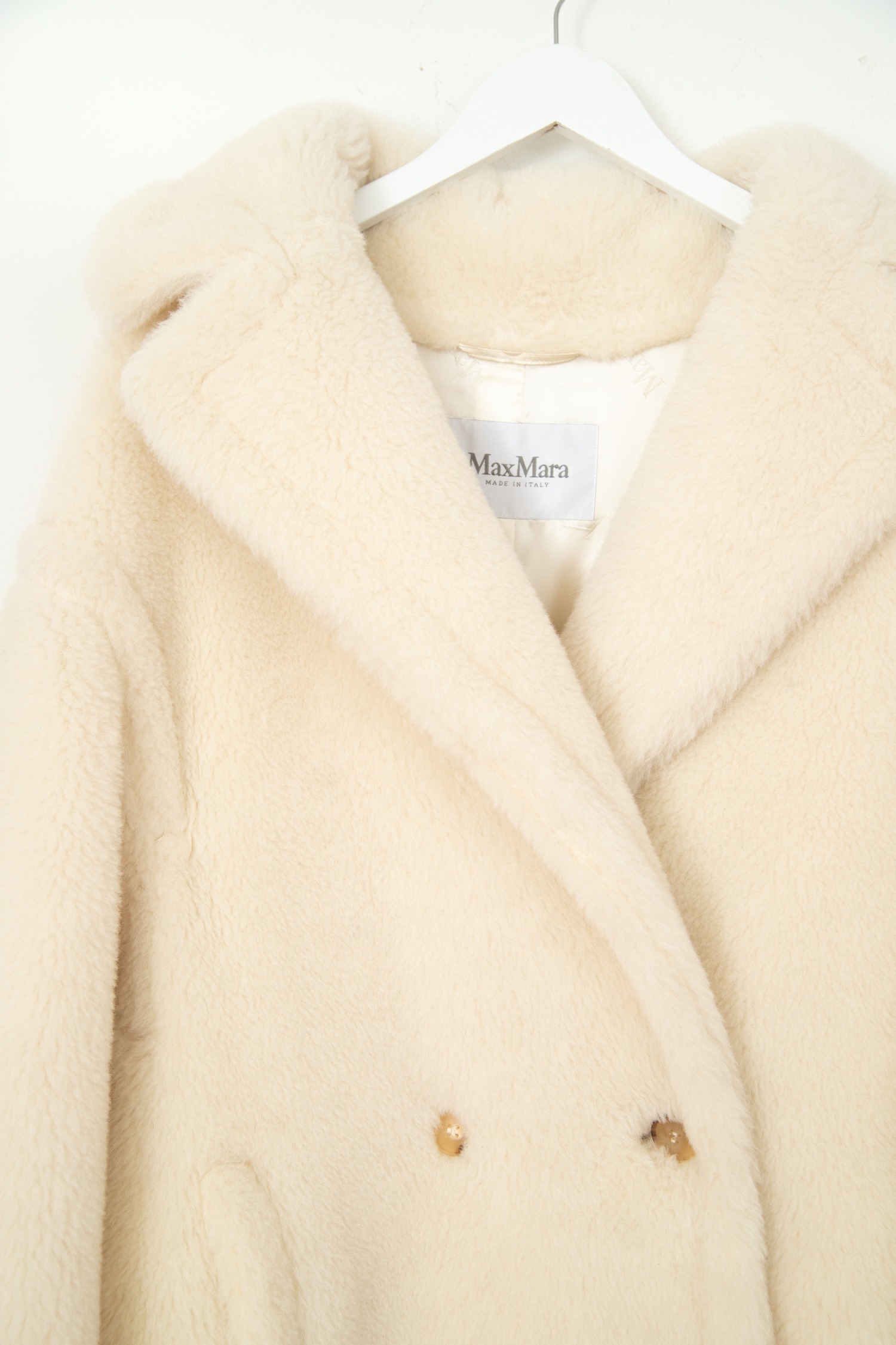 Max Mara "Teddy Bear Icon Coat" aus Alpakawolle in Ecru