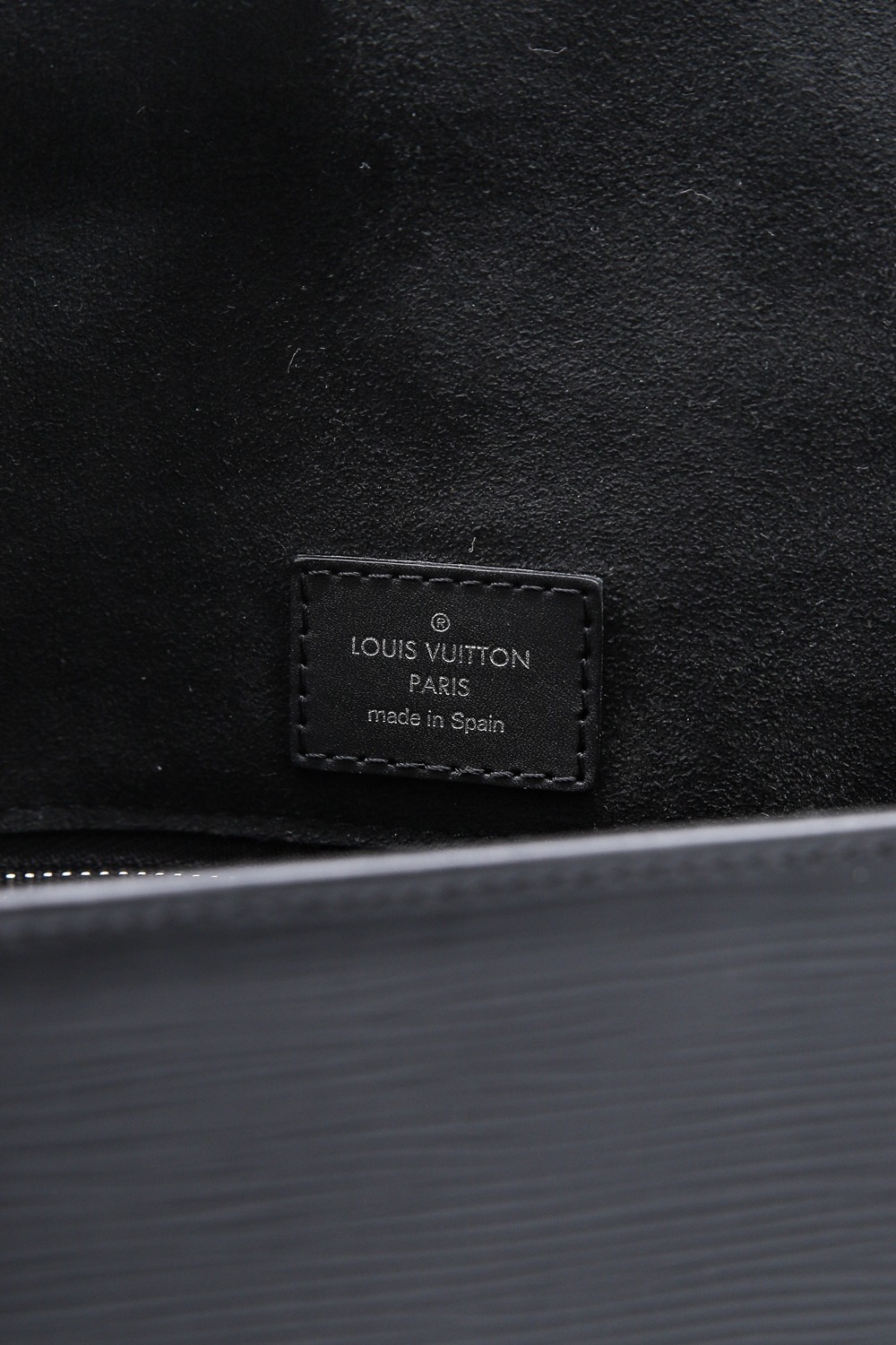 Louis Vuitton Umhängetasche in Schwarz