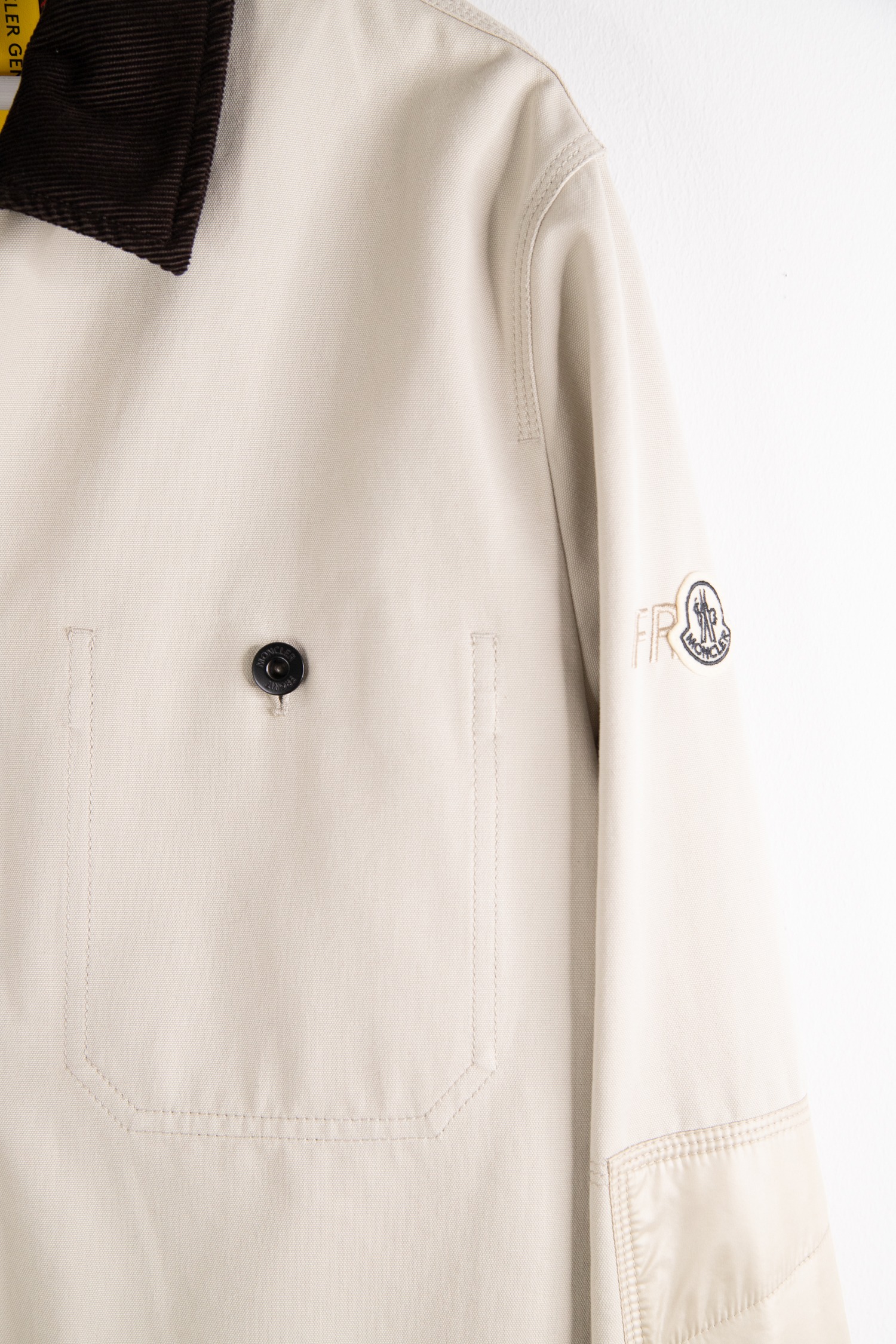 Moncler x FRGMT "Geike" Jacke in Beige