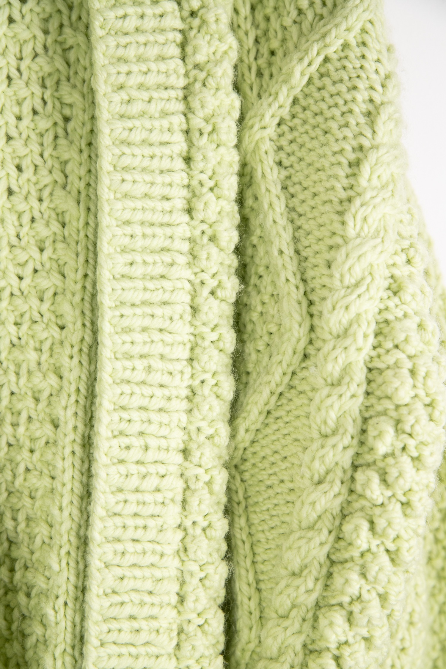 Mr Mittens Strickjacke in Hellgrün