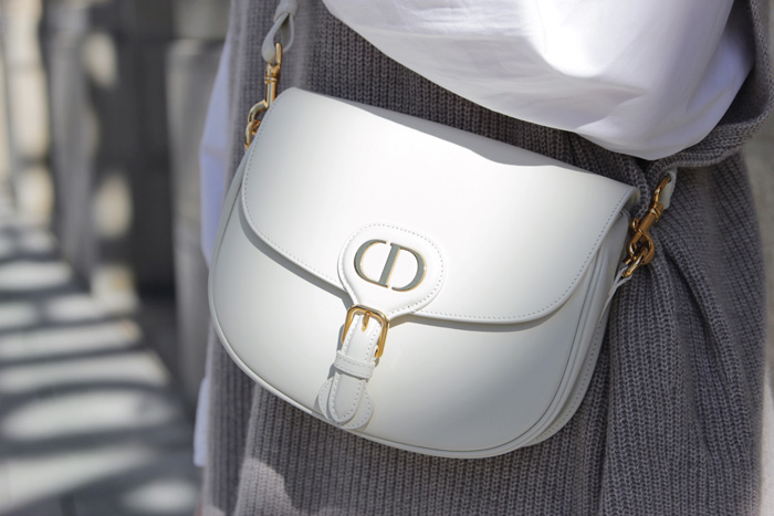 Christian Dior: Bobby Bag, weiß - Second Hand kaufen