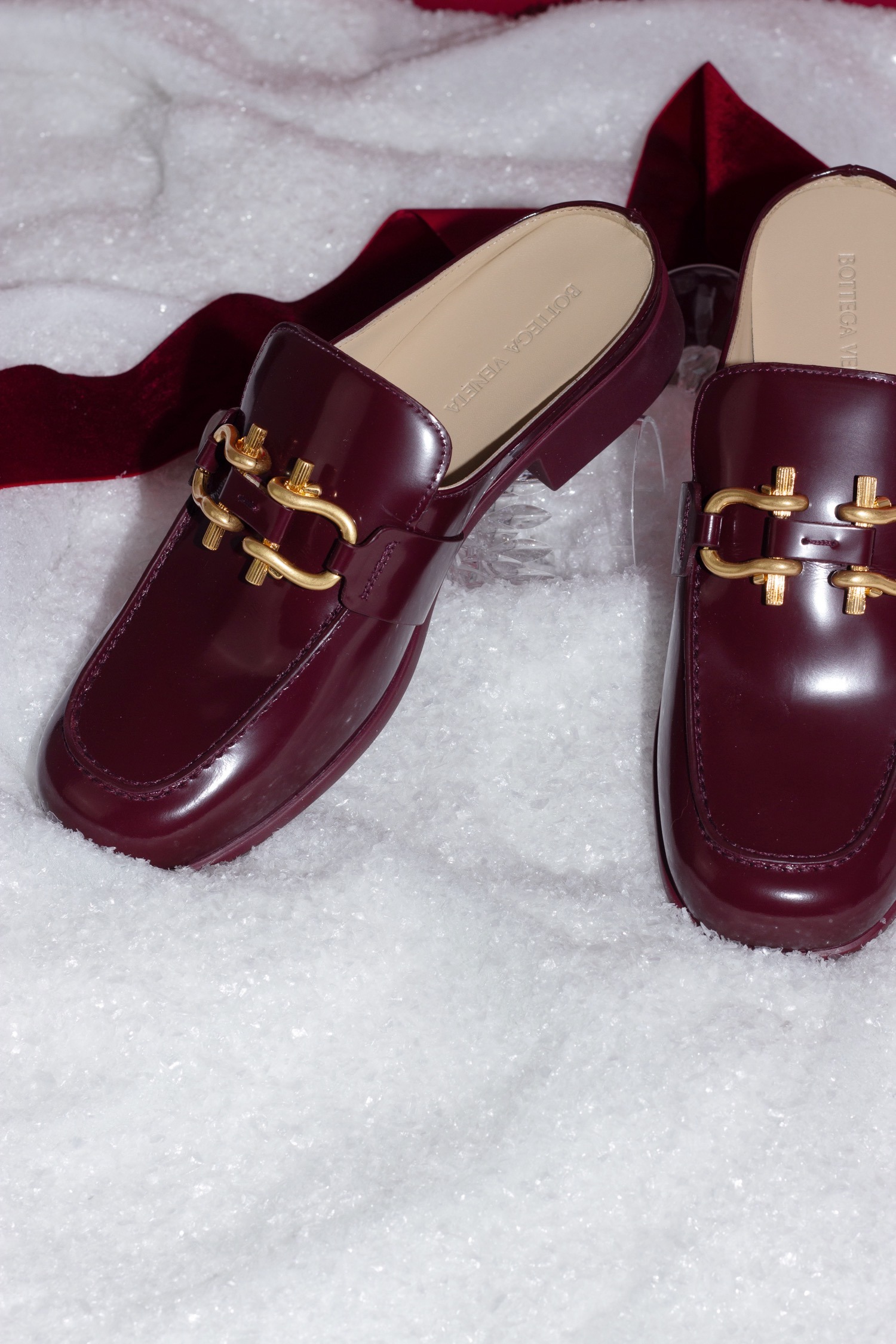 Bottega Veneta „Mocassin“ Slipper in Bordeaux