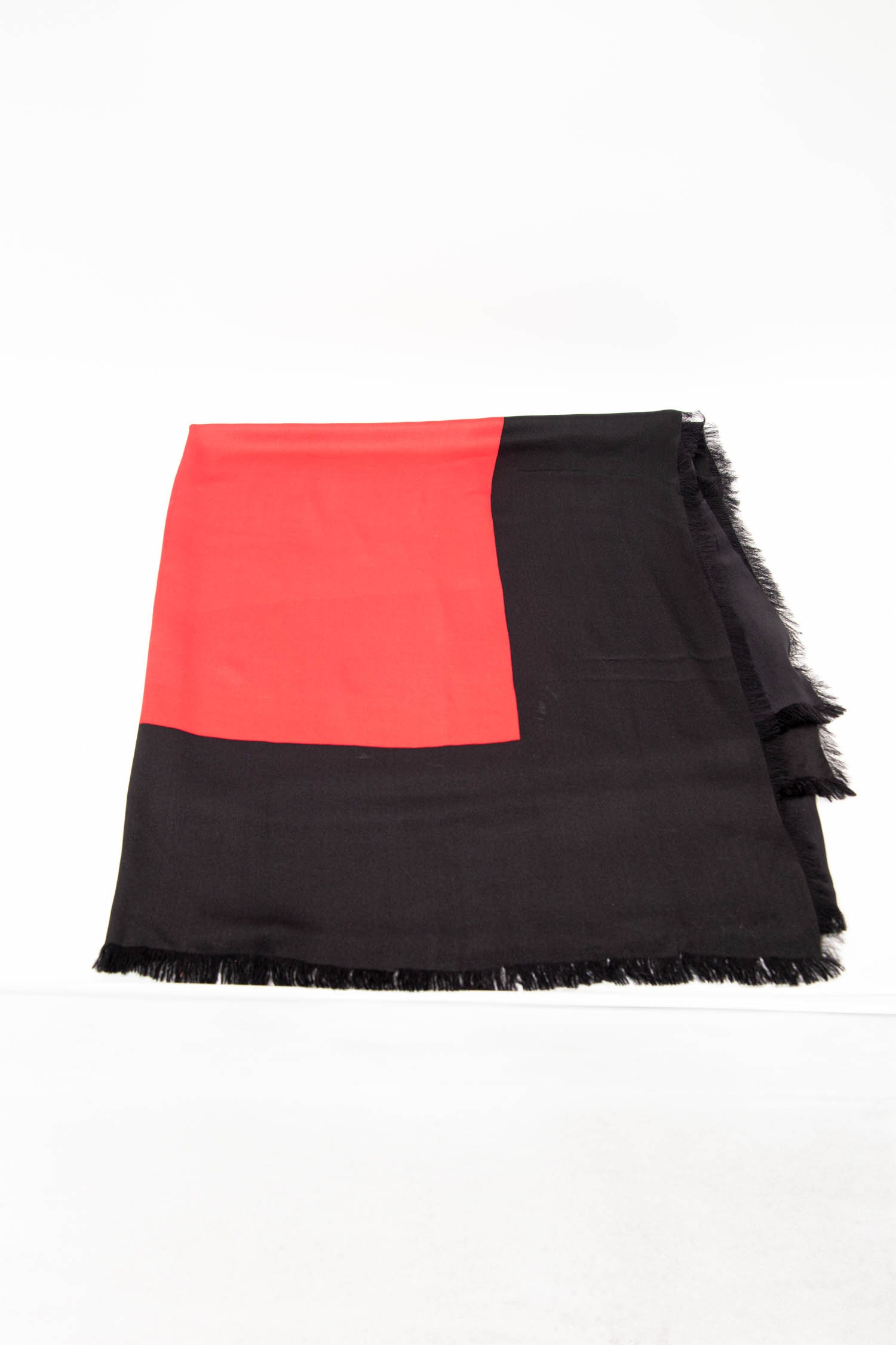 Saint Laurent Vintage Tuch in Schwarz und Rot