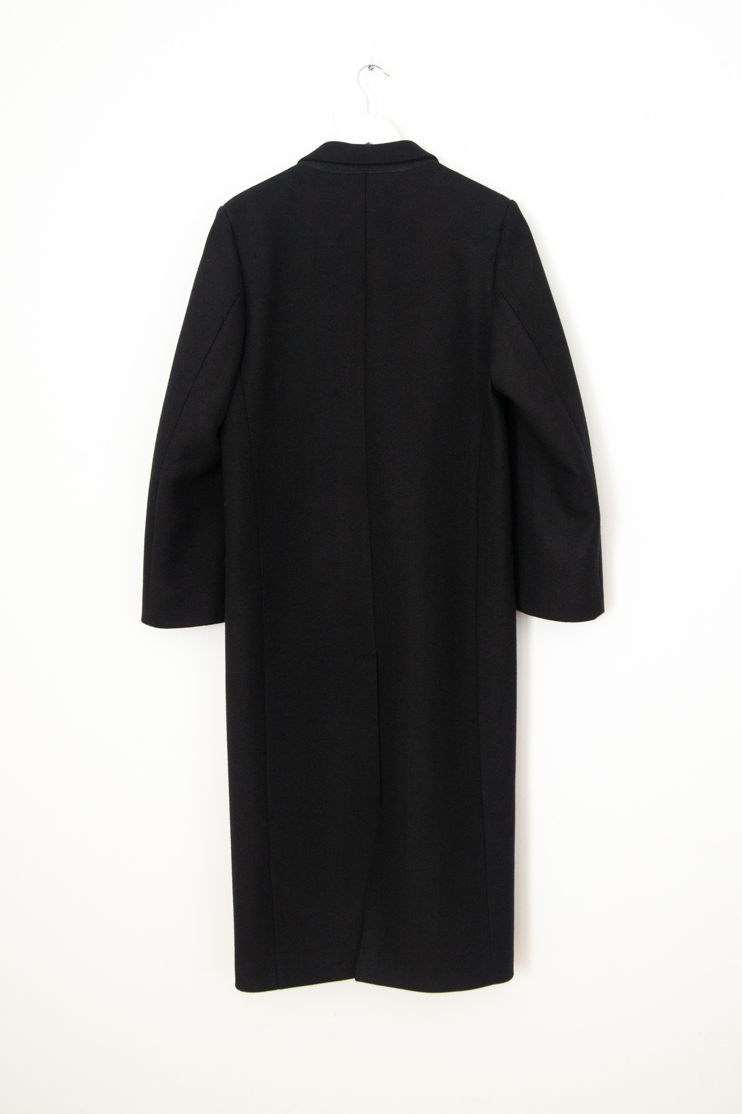 Toteme "Tailored Overcoat" Mantel aus Wolle in Schwarz