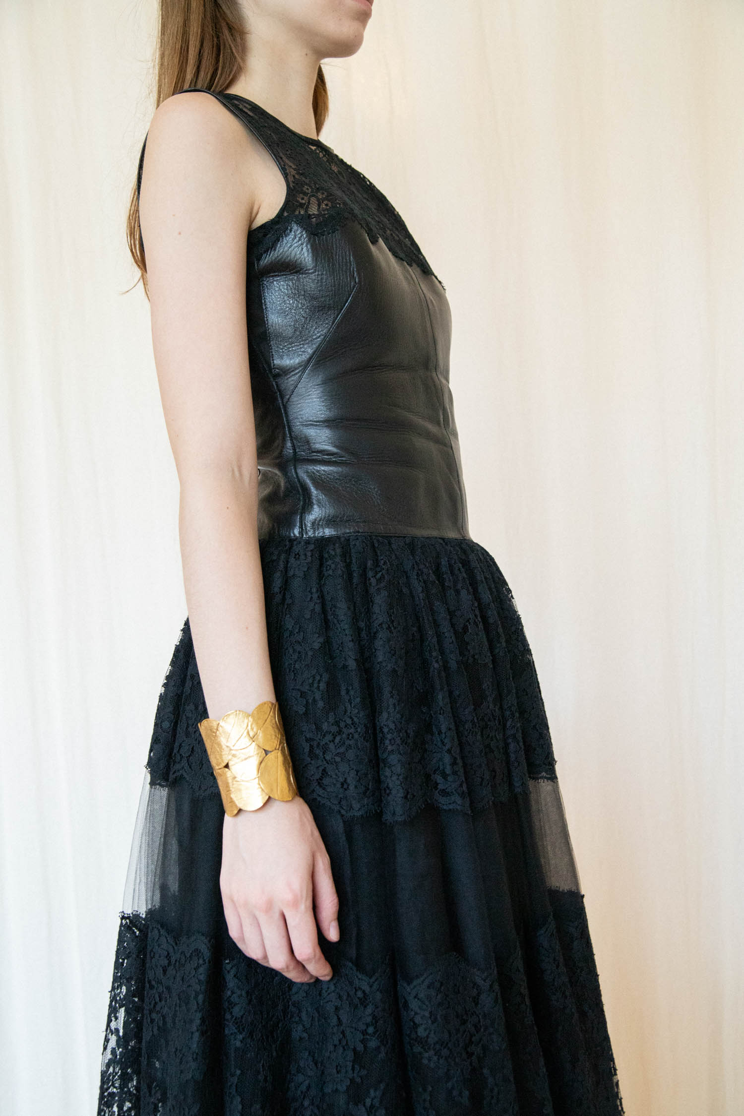 Valentino Maxikleid mit Spitze und Lederkorsett in Schwarz