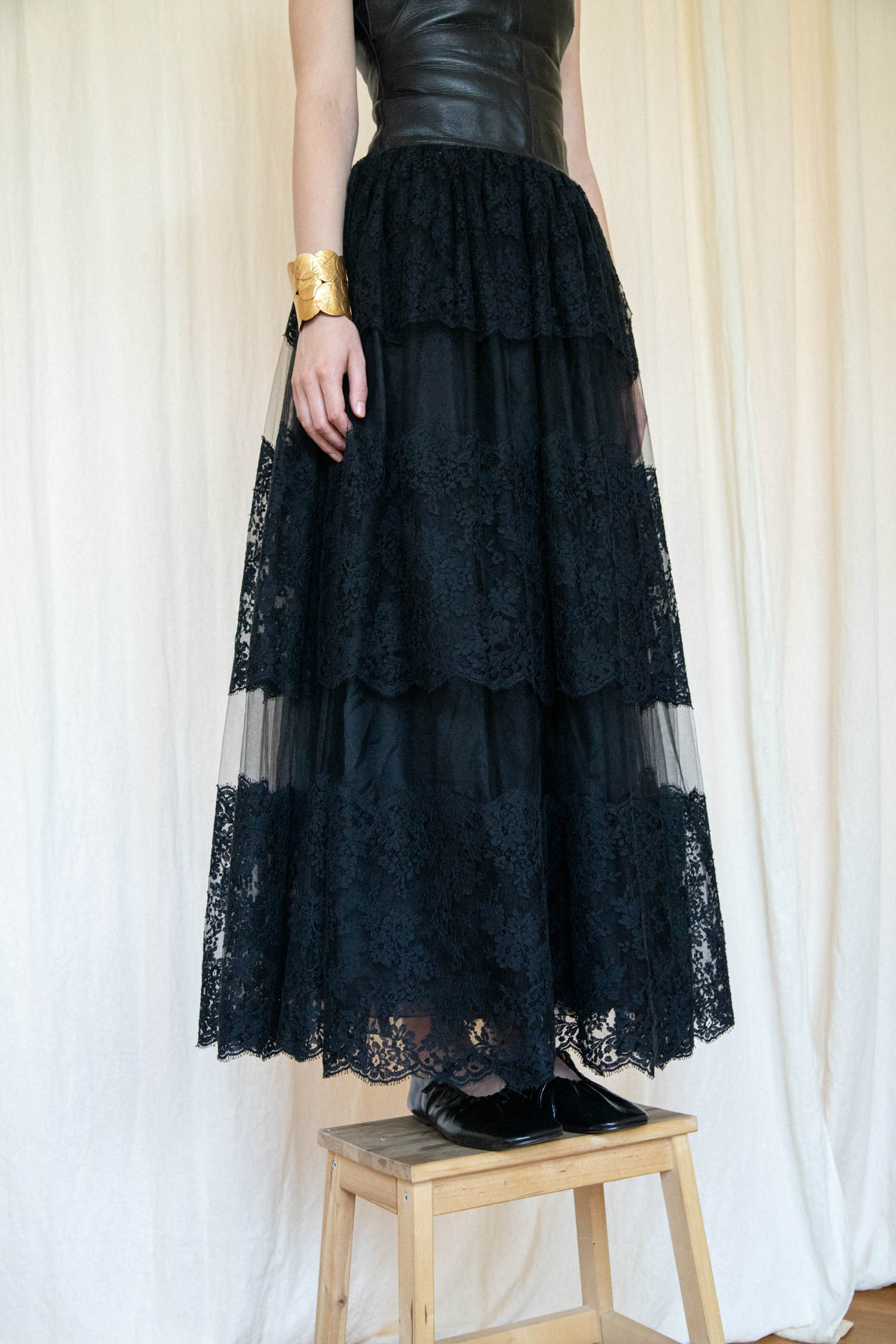 Valentino Maxikleid mit Spitze und Lederkorsett in Schwarz