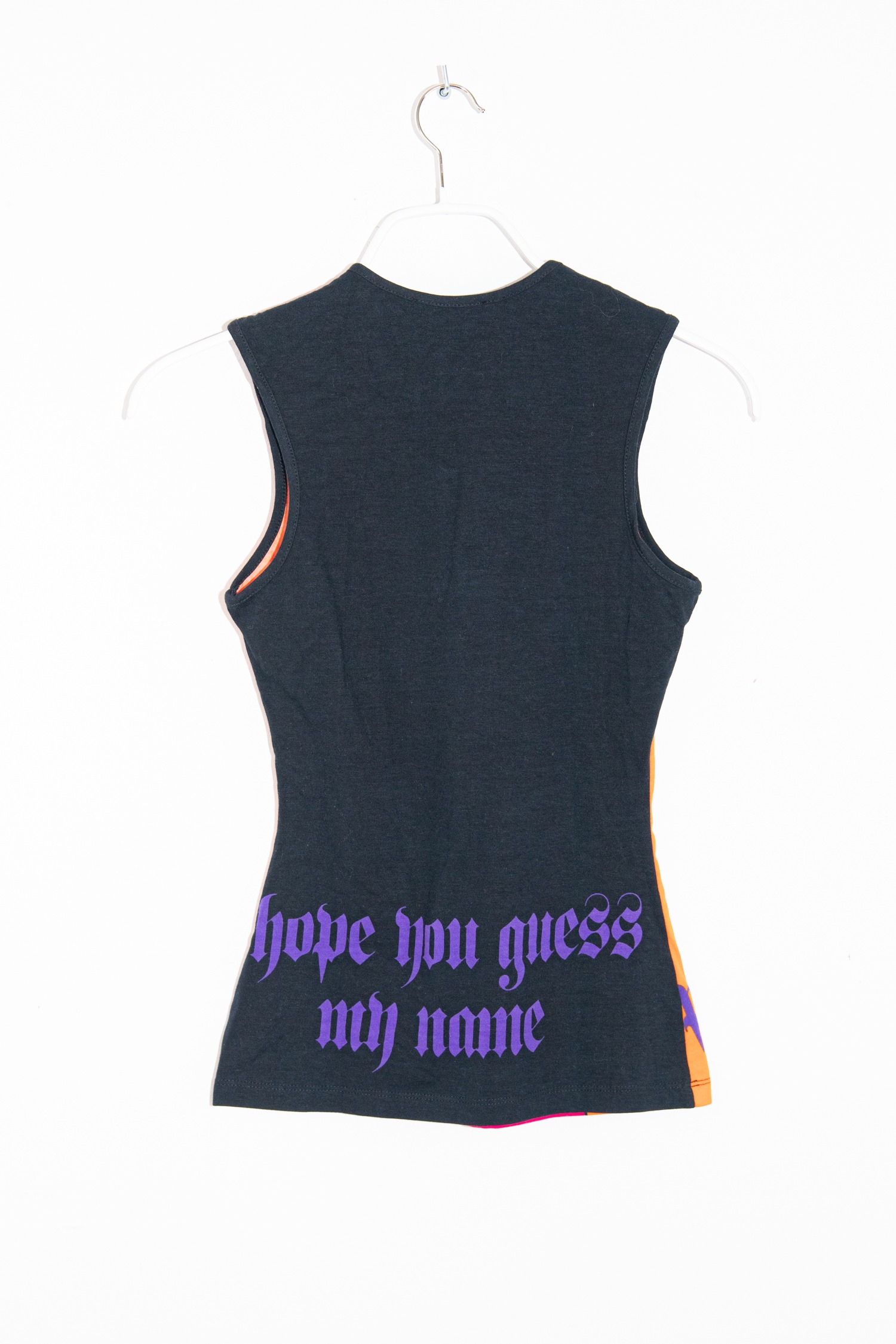 Versace Vintage Top mit Donatella Print in Schwarz und Bunt