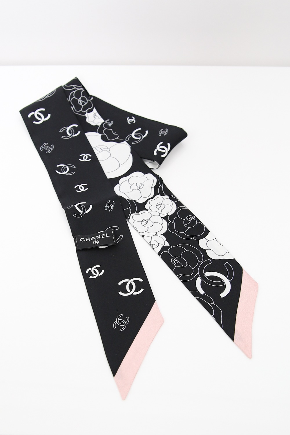 Chanel doppelseitiges Seidentwilly