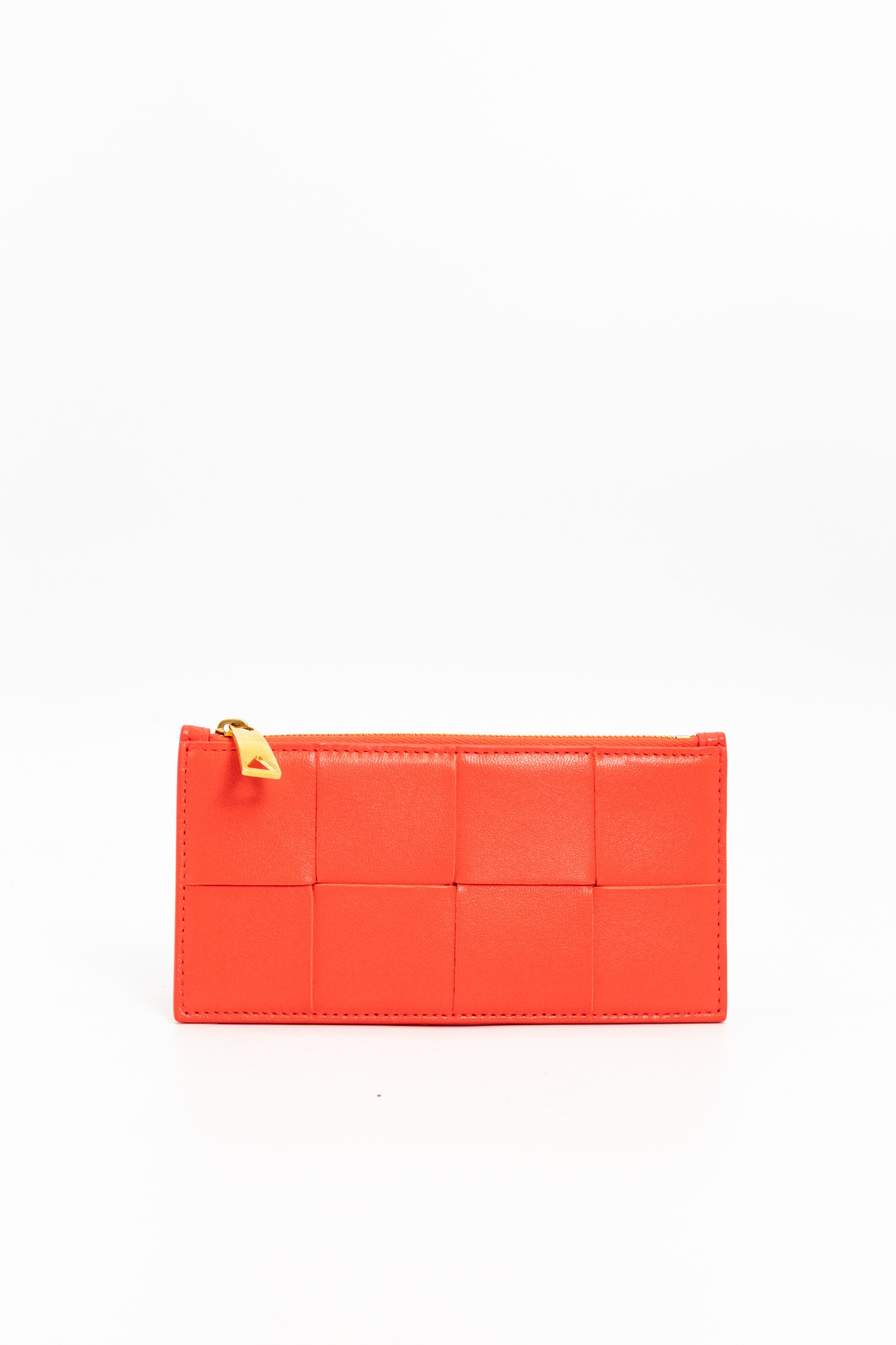 Bottega Veneta Kartenetui aus Intreccio Leder in Koralle