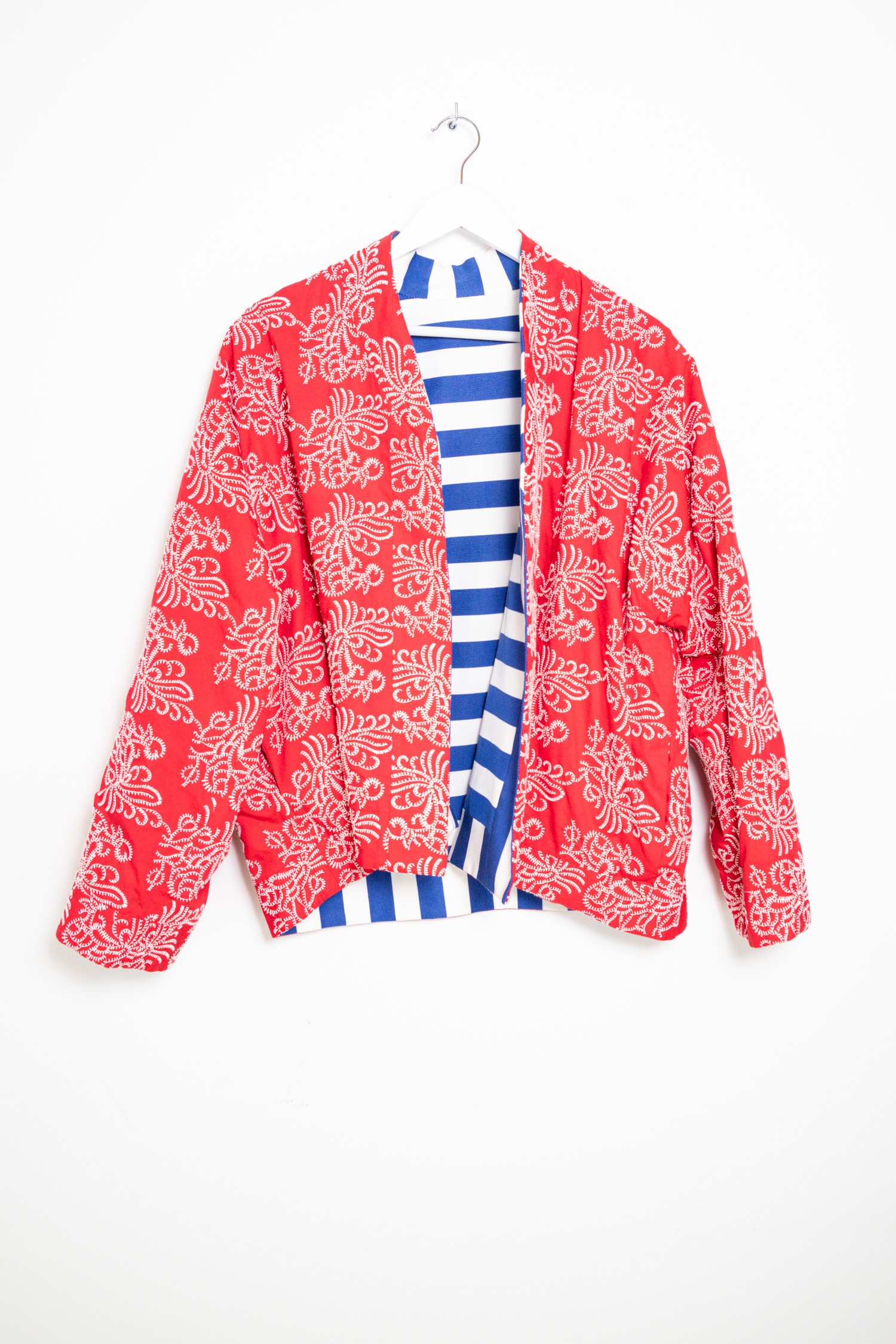 Rianna+Nina offener Blouson Wendejacke in Blau und Rot